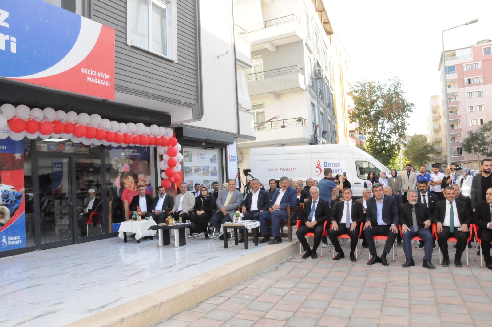 Deniz Feneri Batman’da Üçüncü Geçici Giyim Mağazasını Açtı 2