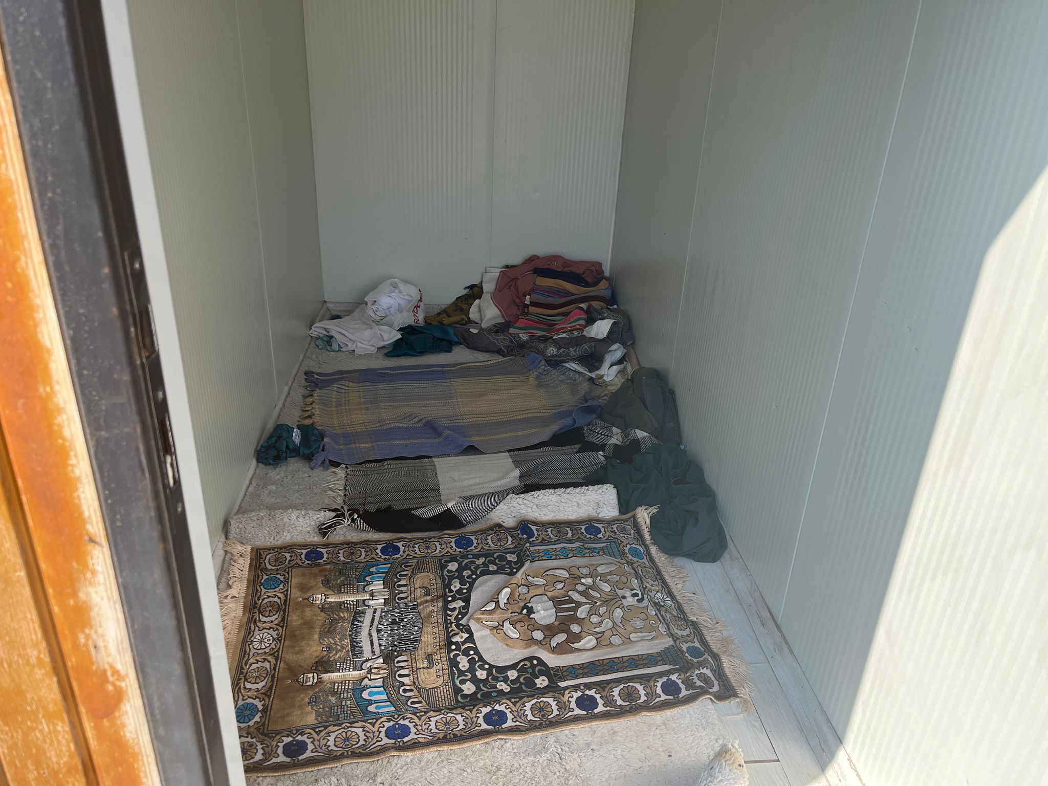 Devasa Parkta 3 Metrekarelik Mescit (4)