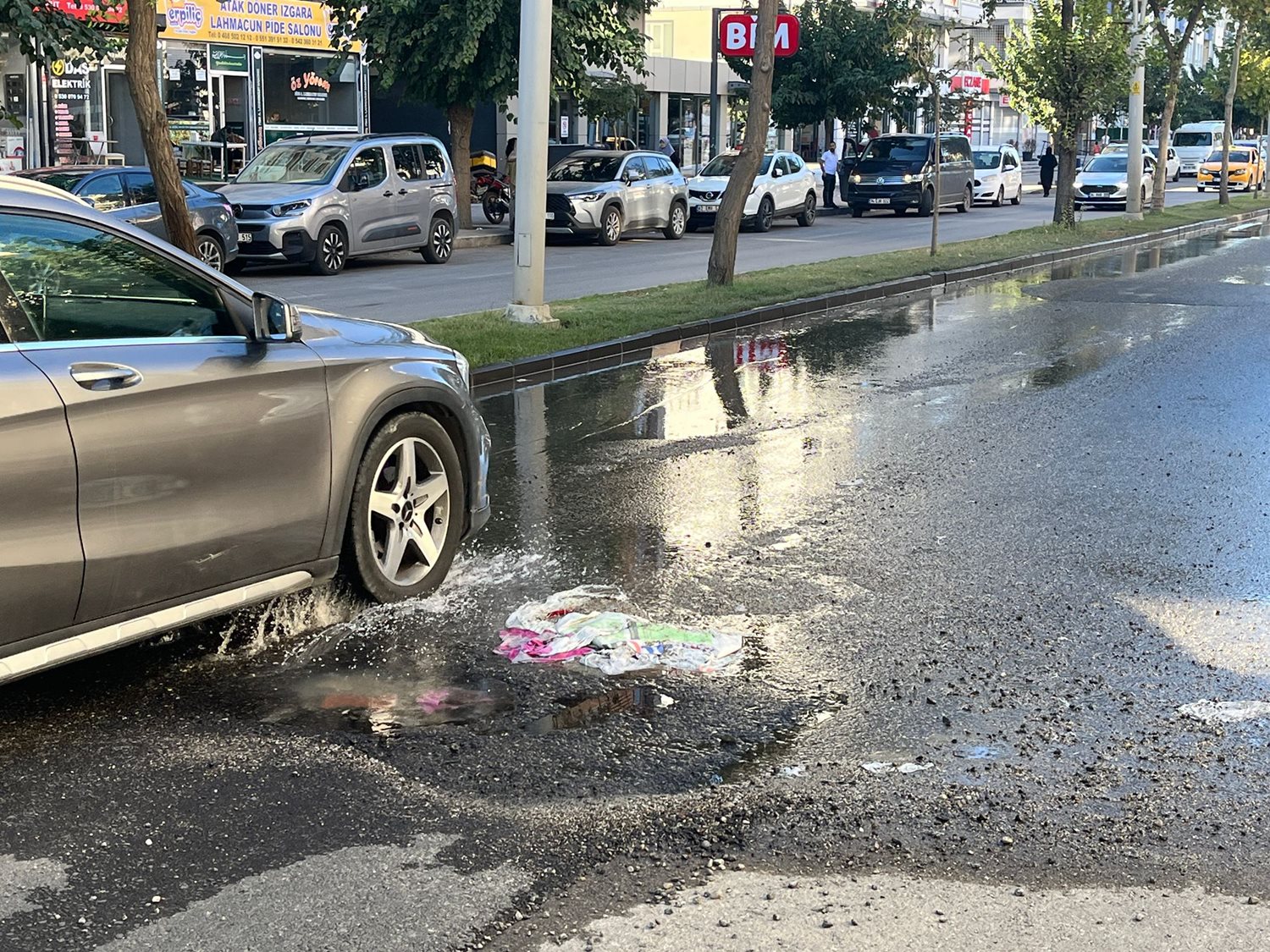 Fatih Mahallesi’nde 1 Aydır Boşa Akan Su Tepki Çekiyor