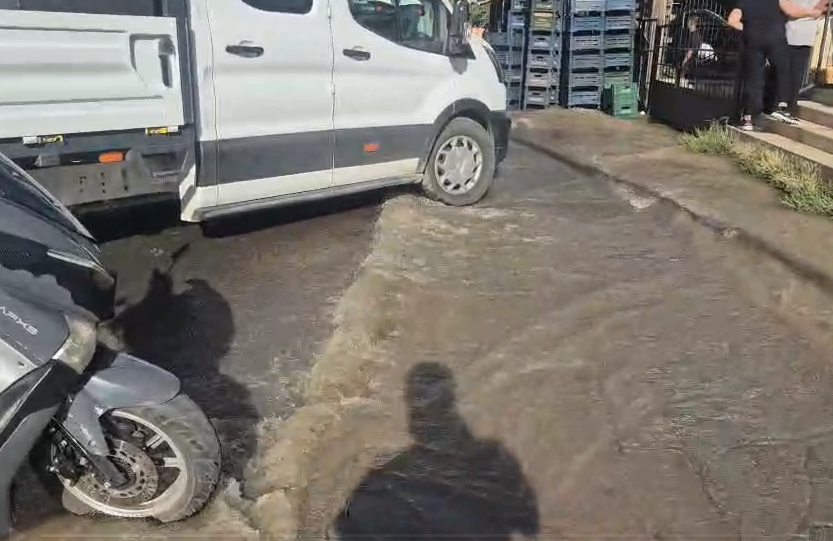 Sosın Caddesi Yine Su Altında! (2)