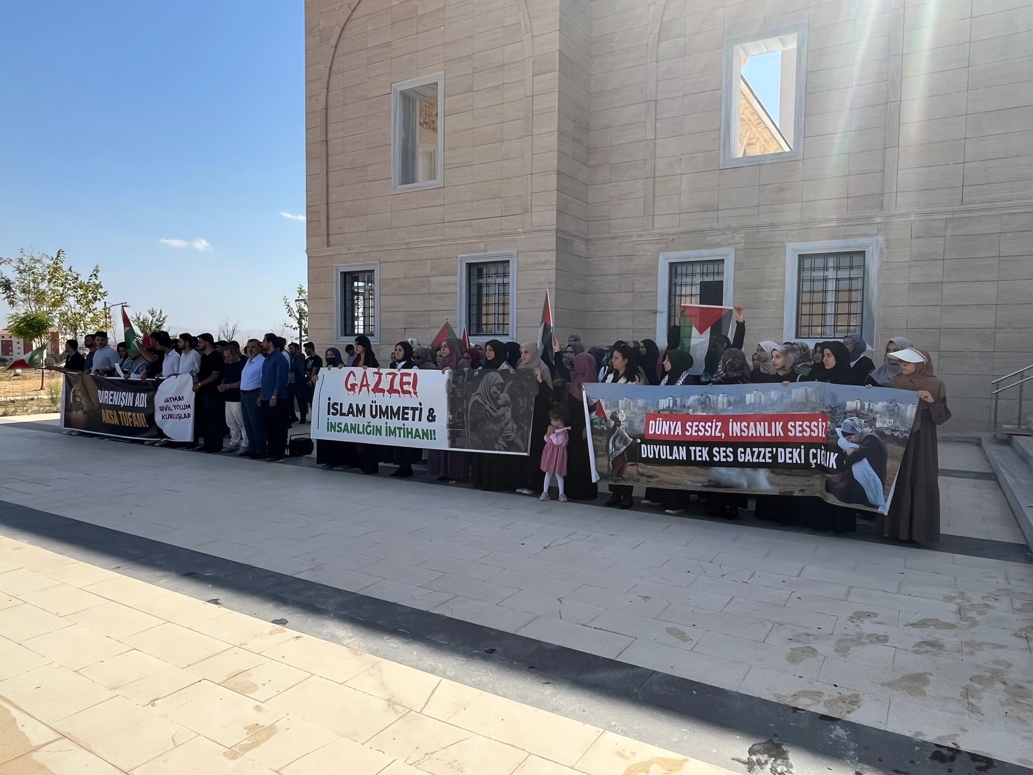 Üniversiteli Gençler Gazze İçin Yürüdü (3)