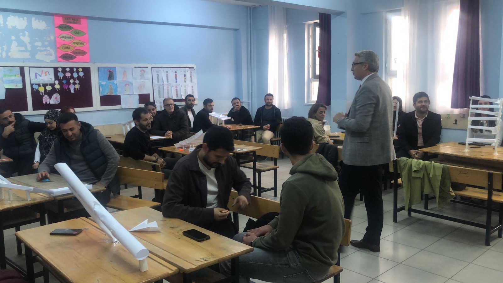 4E9C0542 25F8 423A 8674 B861E6B3Bc9D