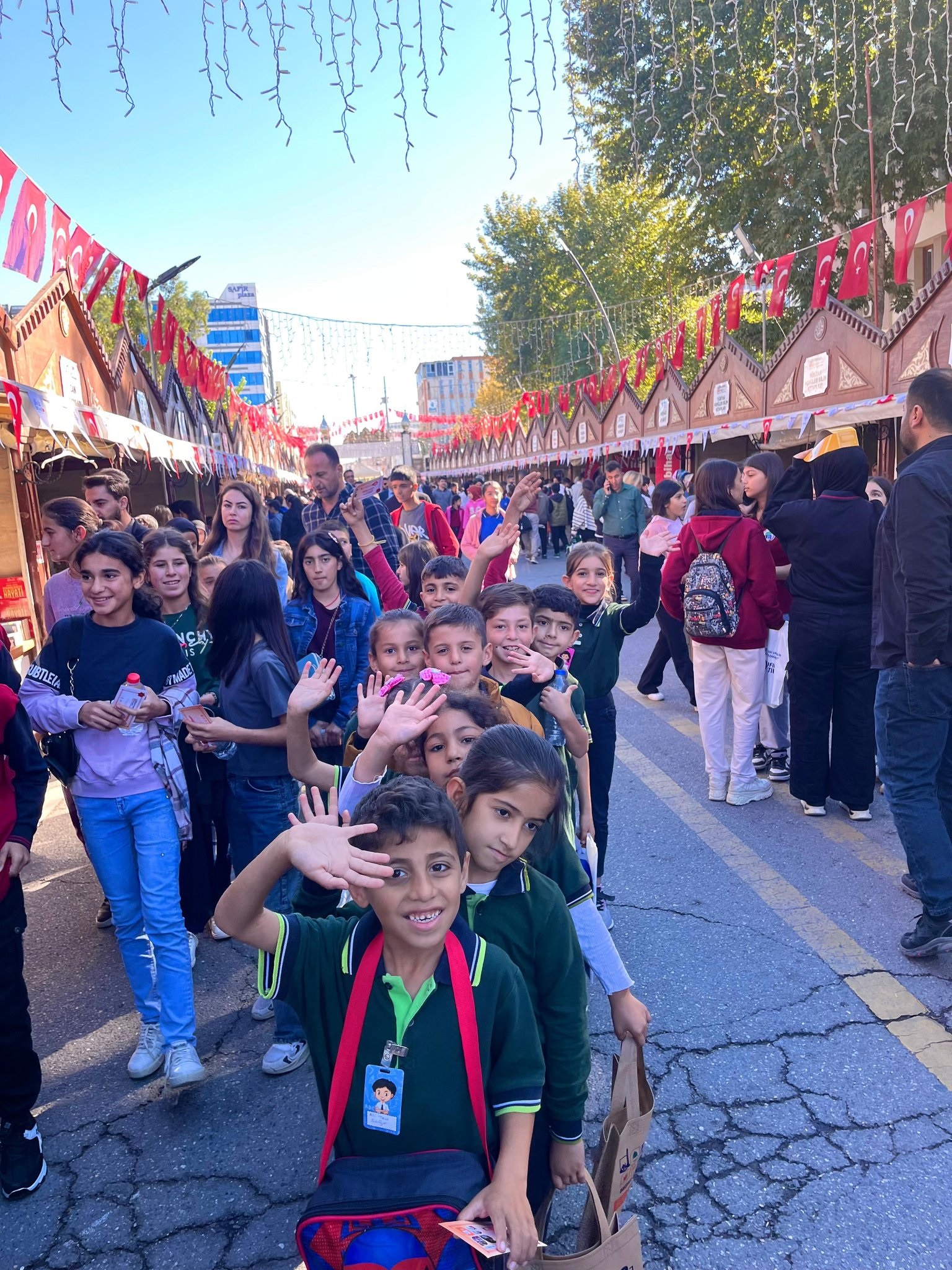 Batman 8. Kitap Fuarı Rekor Kırdı! Yarım Milyondan Fazla Ziyaretçi 11