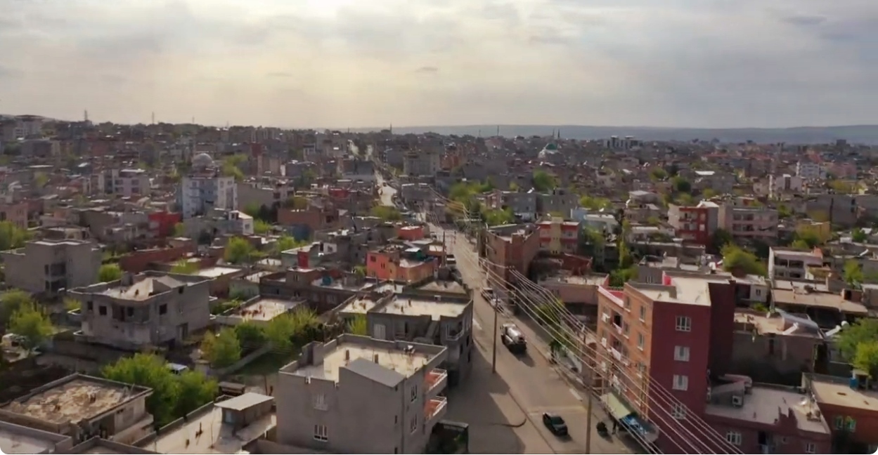 Batman’ın İki Farklı Yüzü! Eşitsizliğin Görüntüsü 9