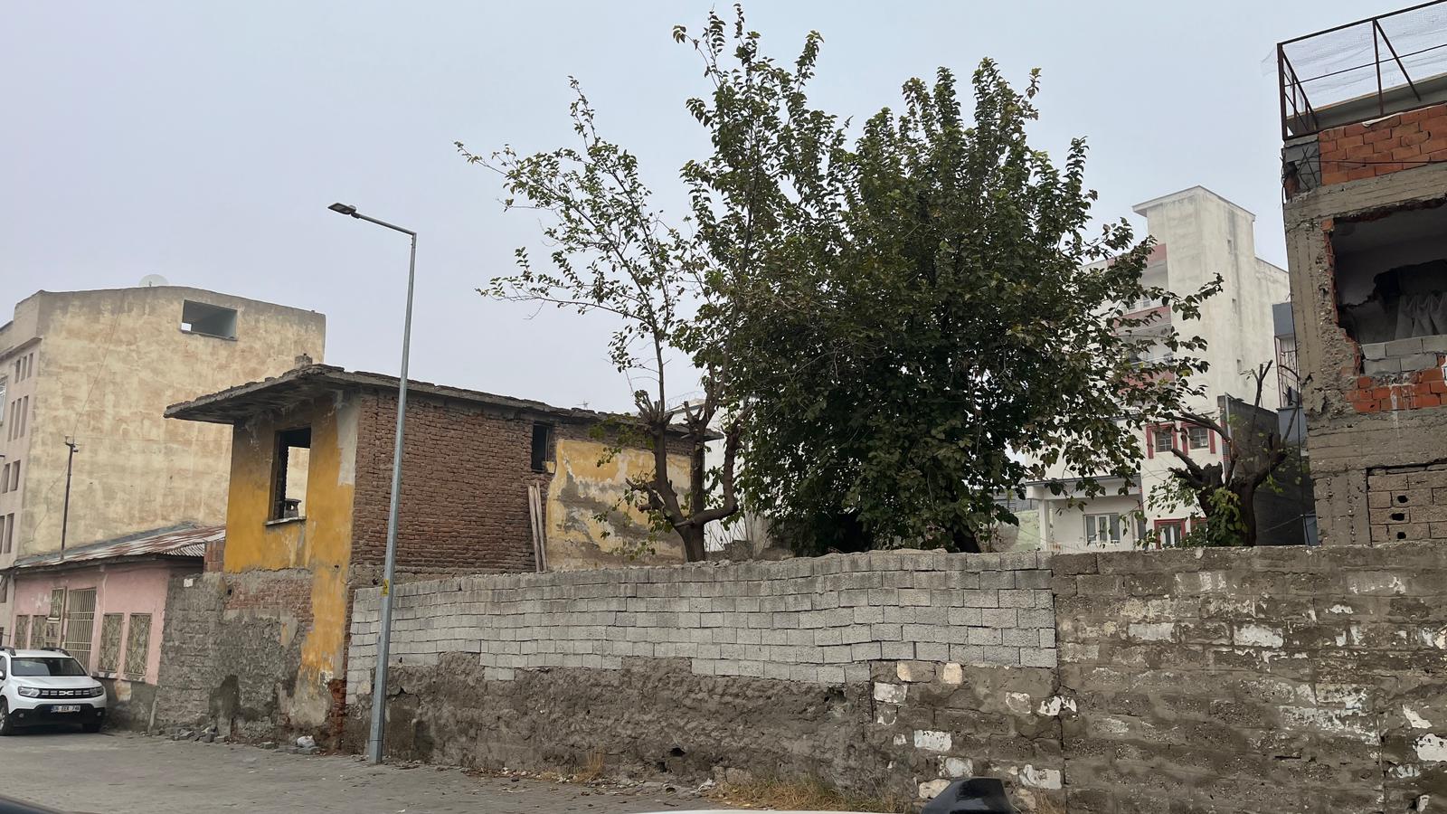 Batman’ın Kalbinde Metruk Binalar “Modern Kent İmajına Gölge Düşürüyor” (2)