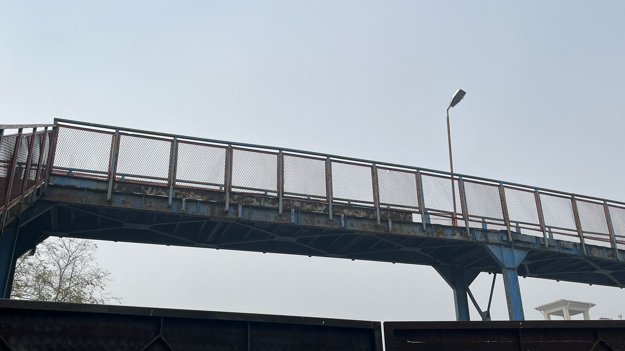 Dikkat Her An Çökebilir (5)