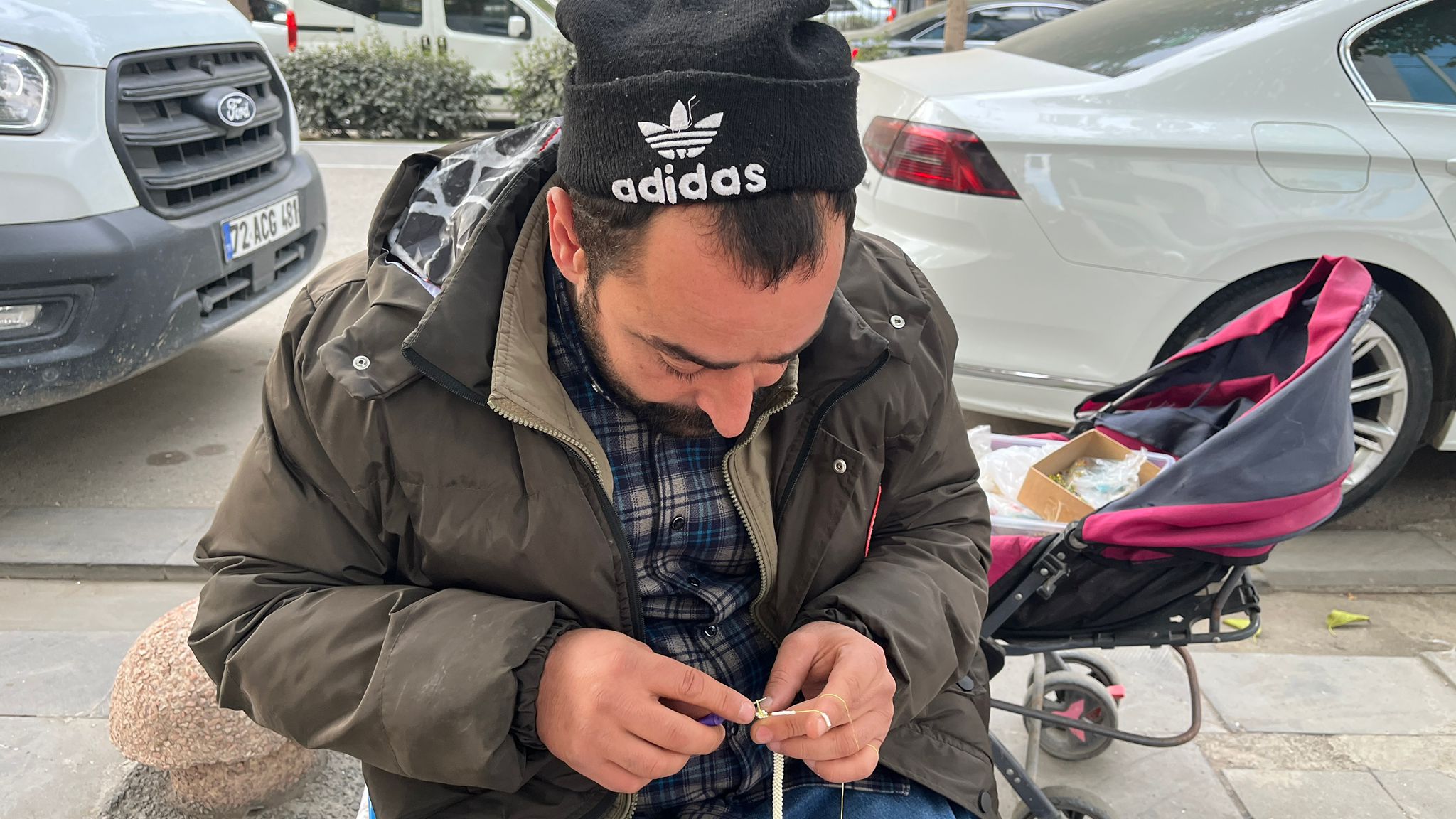 Kaldırım Tezgâhında İlmek İlmek Geçim Mesaisi (6)