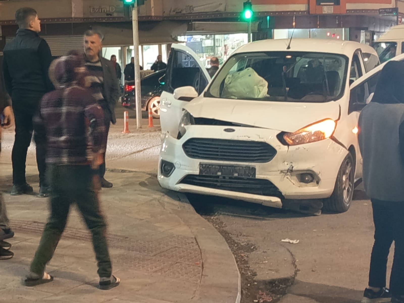 315Eadcd 42F2 44Ad 8Dae 29C2B8Fc9320