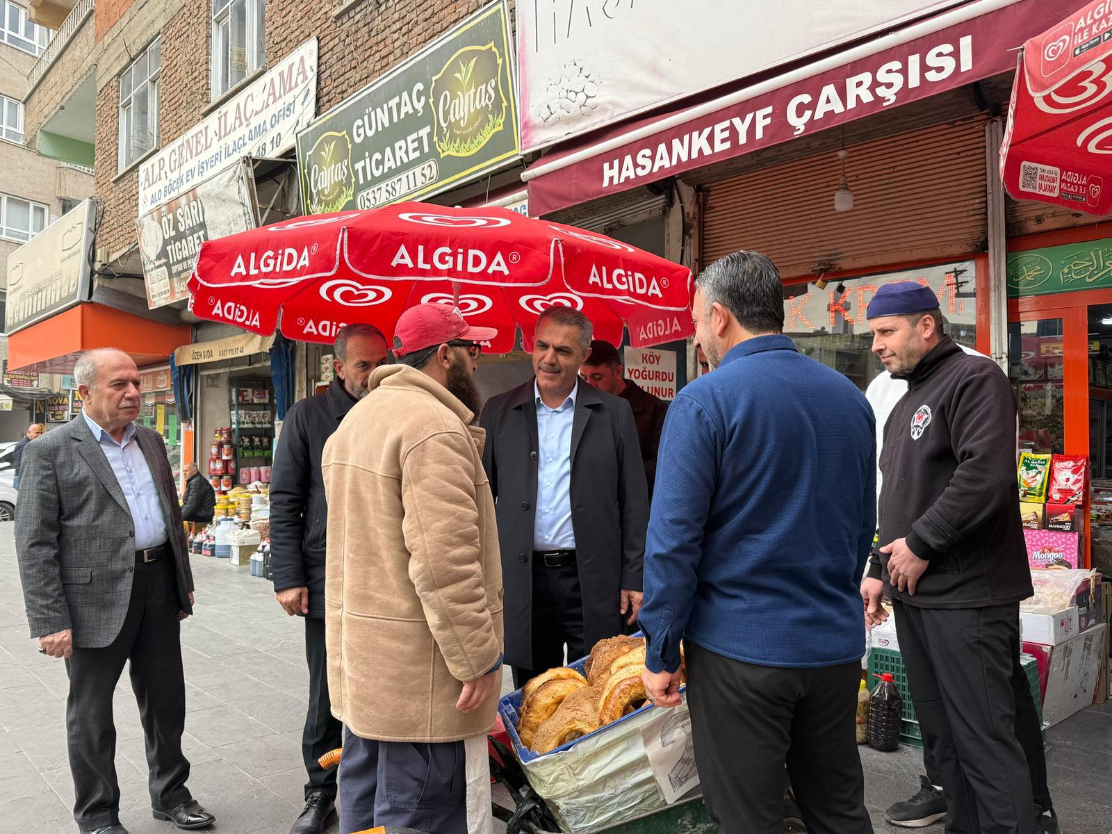 Ak Parti İl Başkanı Şansi Ve Heyetinden Eski Hal Esnafına Ziyaret (2)