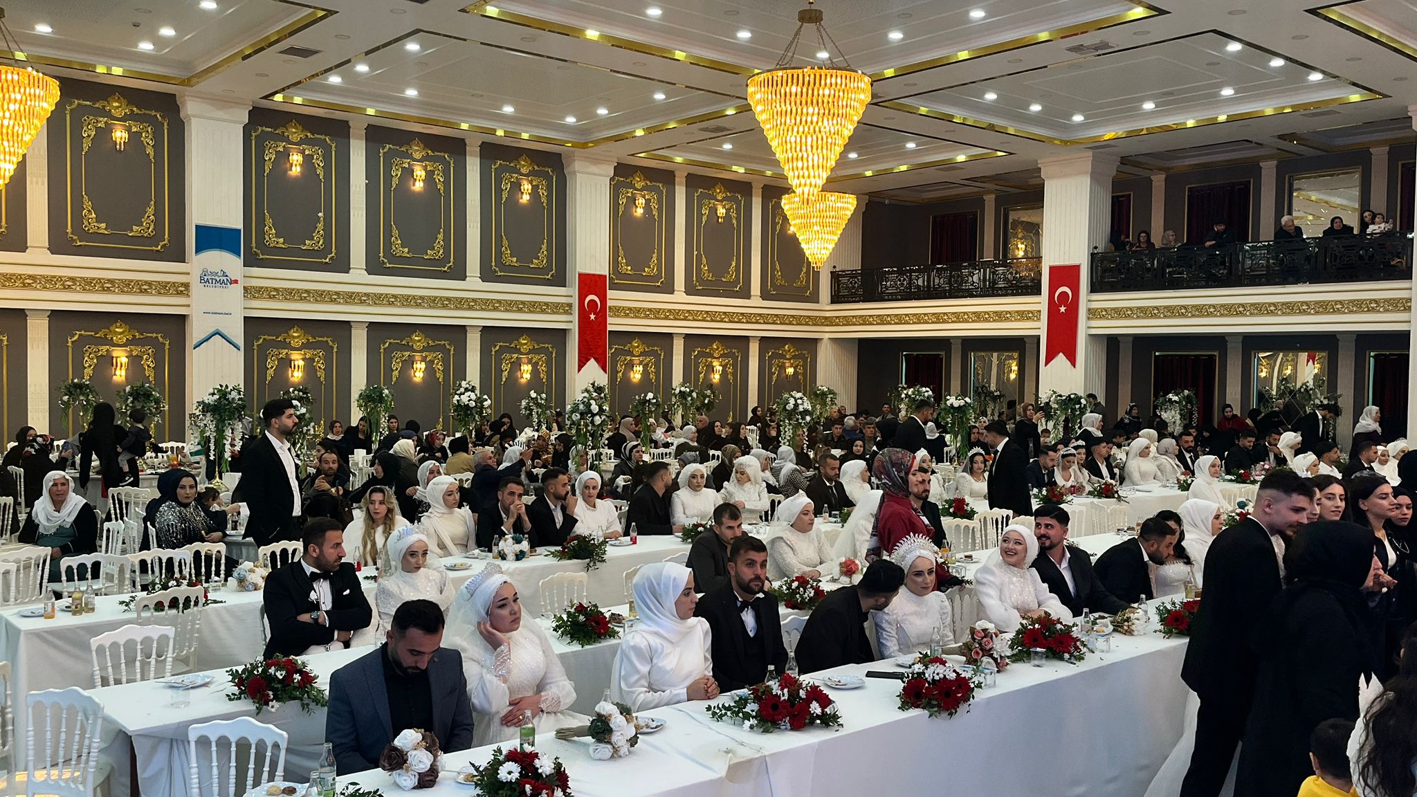 Batman Belediyesi 100 Çifte Nikâh Ve Çeyiz Paketi Sundu (3)