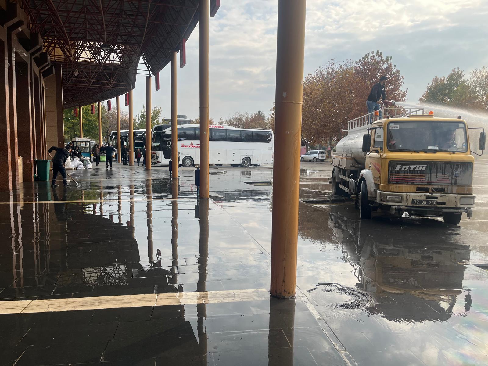 Batman Otogarı'nda Kış Temizliği Hijyen En Üst Seviyede Tutuluyor