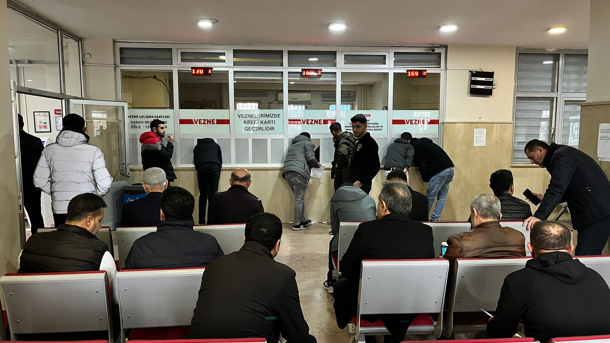 Batman Vergi Dairesinde Yıl Sonu Yoğunluğu Artıyor