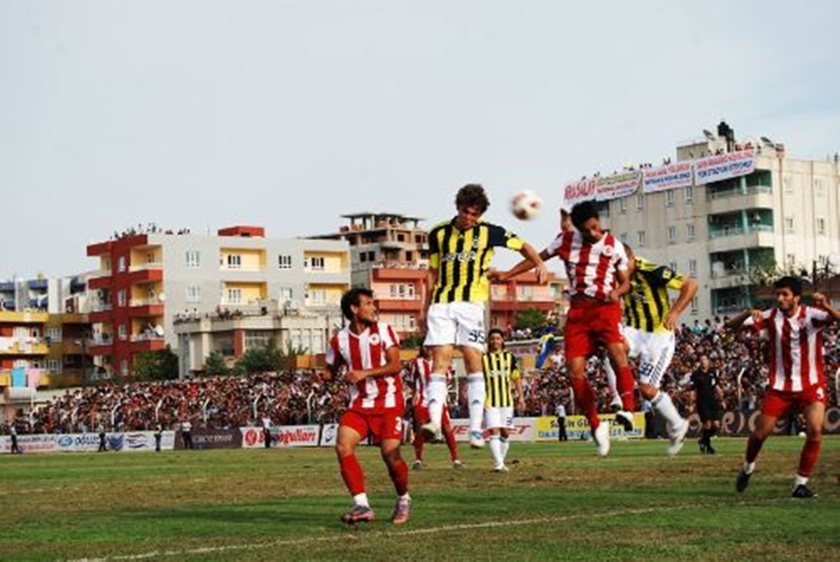 Batman’ın Futbol Hafızası, Çocukluk Ve Gençlik Anılarının Mekanı 16 Mayıs Şehir Stadı (3)