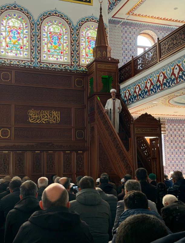 Geleceğin Hatipleri Yetişiyor Gazi Anadolu İmam Hatip Öğrencisi Minberde! (2)