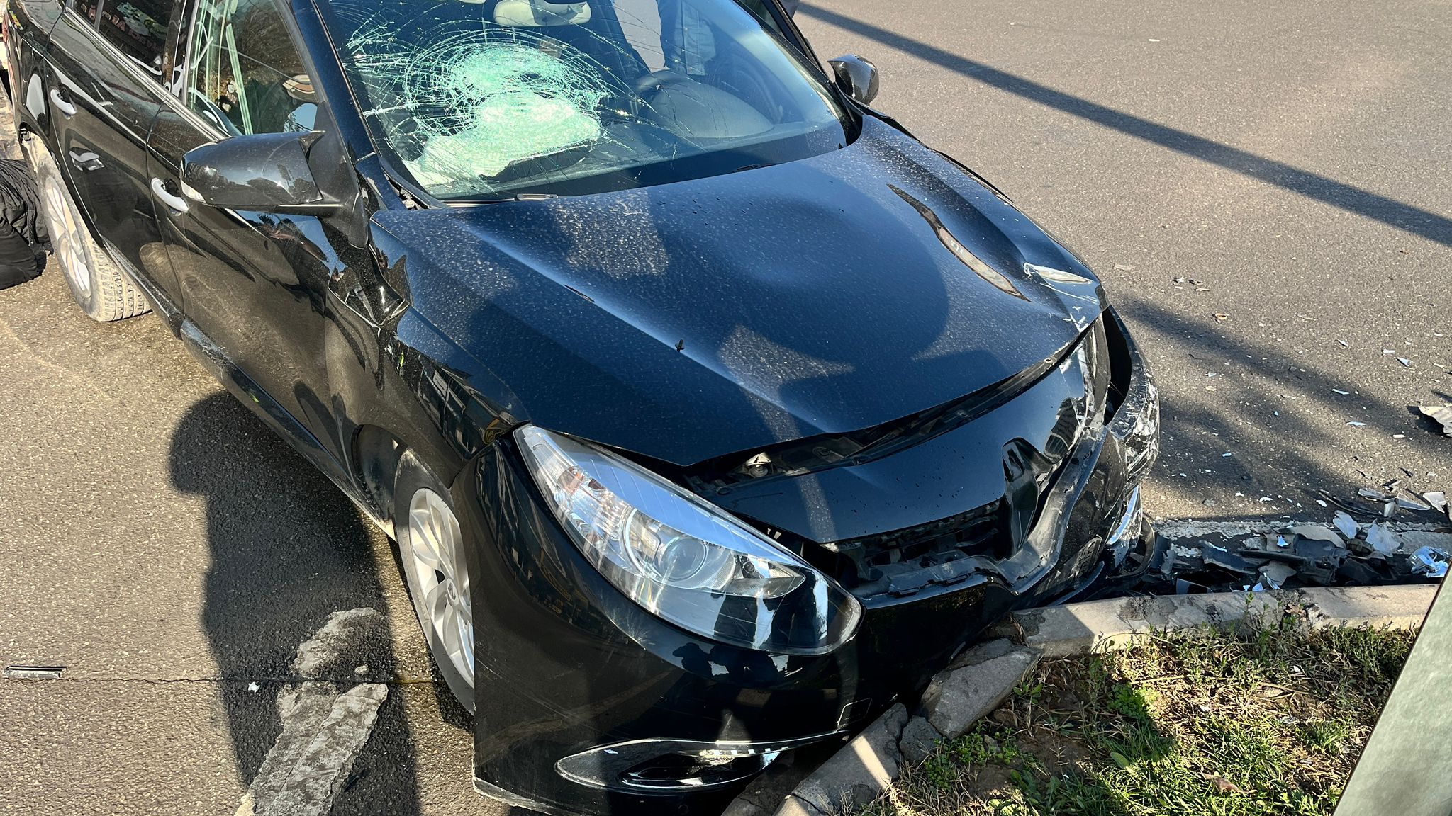 Turgut Özal Bulvarı’nda Maddi Hasarlı Trafik Kazası (1)