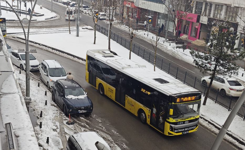 Batman Belediyesi’nden Uyarısı Toplu Taşımayı Tercih Edin! (2)