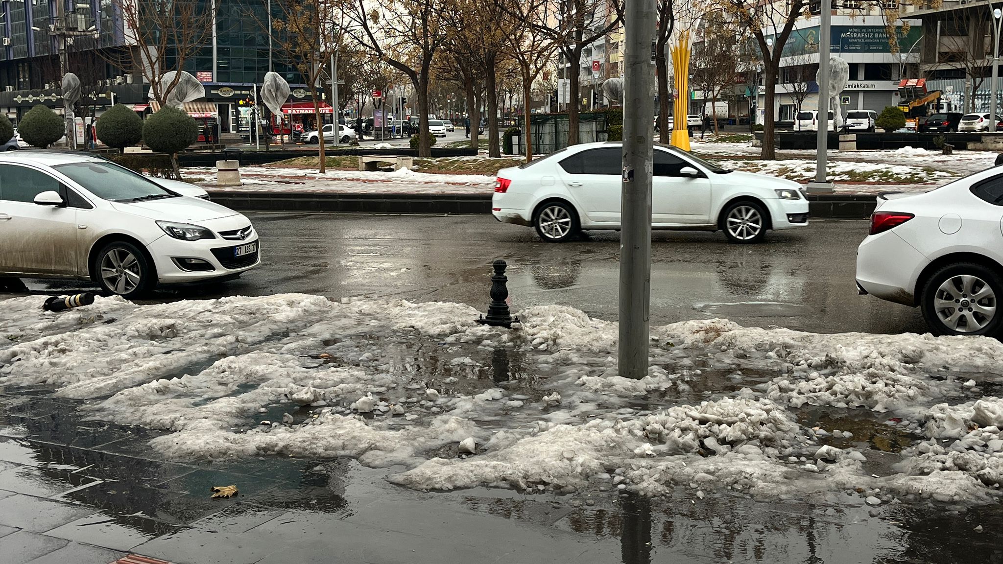 Batman’da Yağmur Başladı, Don Çözülüyor (3)