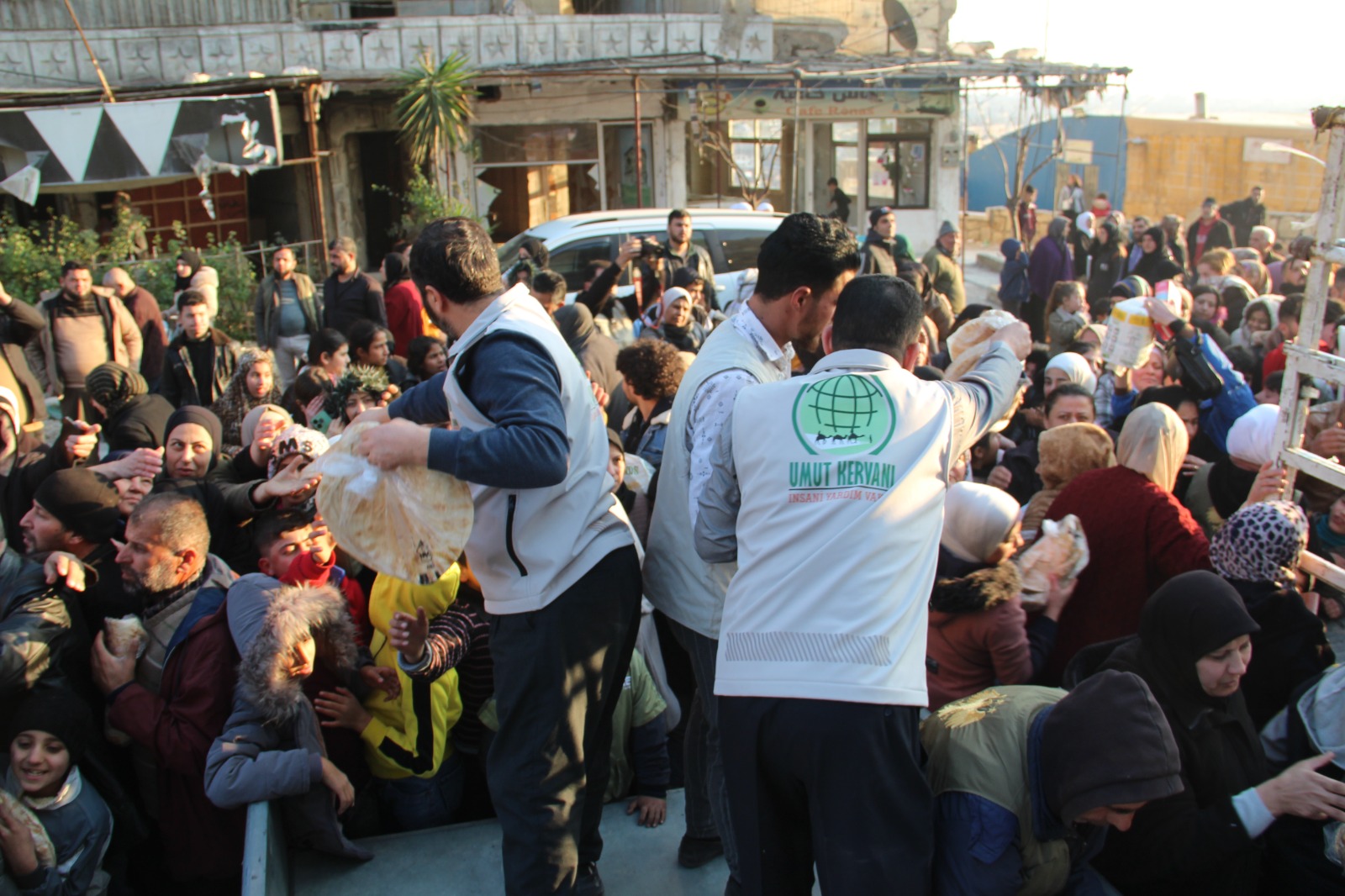 Batmanlı Gazeteci M. Fatih Akgül Suriye’de Büyük Acılar Ve Mahrumiyetler Yaşanıyor (7)