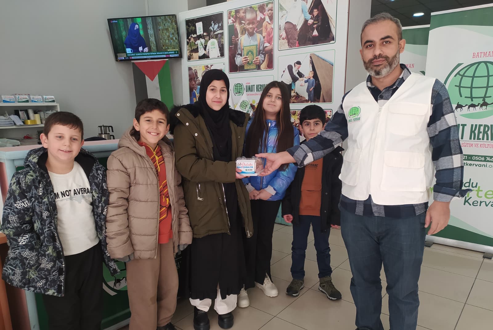 Çocuklar Harçlıklarını Gazze’deki Kardeşleriyle Paylaştı (2)