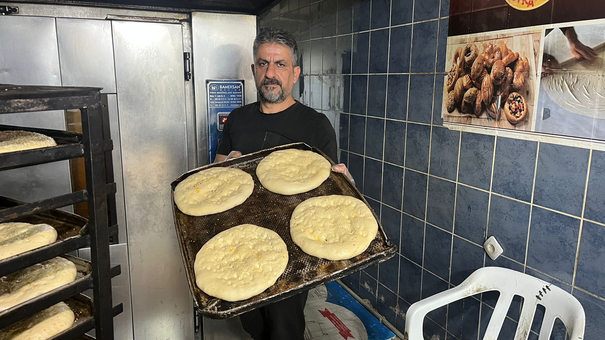 Çarşı Mahallesi’nde Ramazan Pidesine Yoğun İlgi (5)