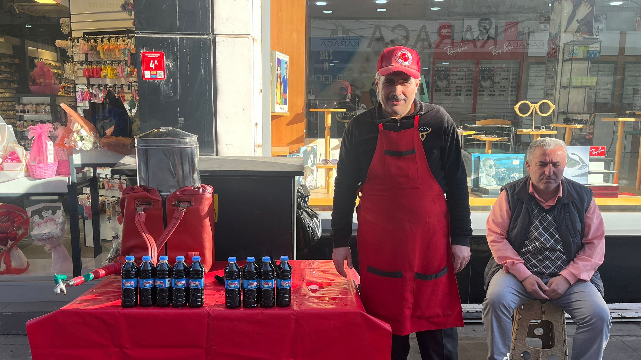 Ramazan’da Şifa Geleneği Meğen Kökü (Ava Sûsê) Şerbeti (1)