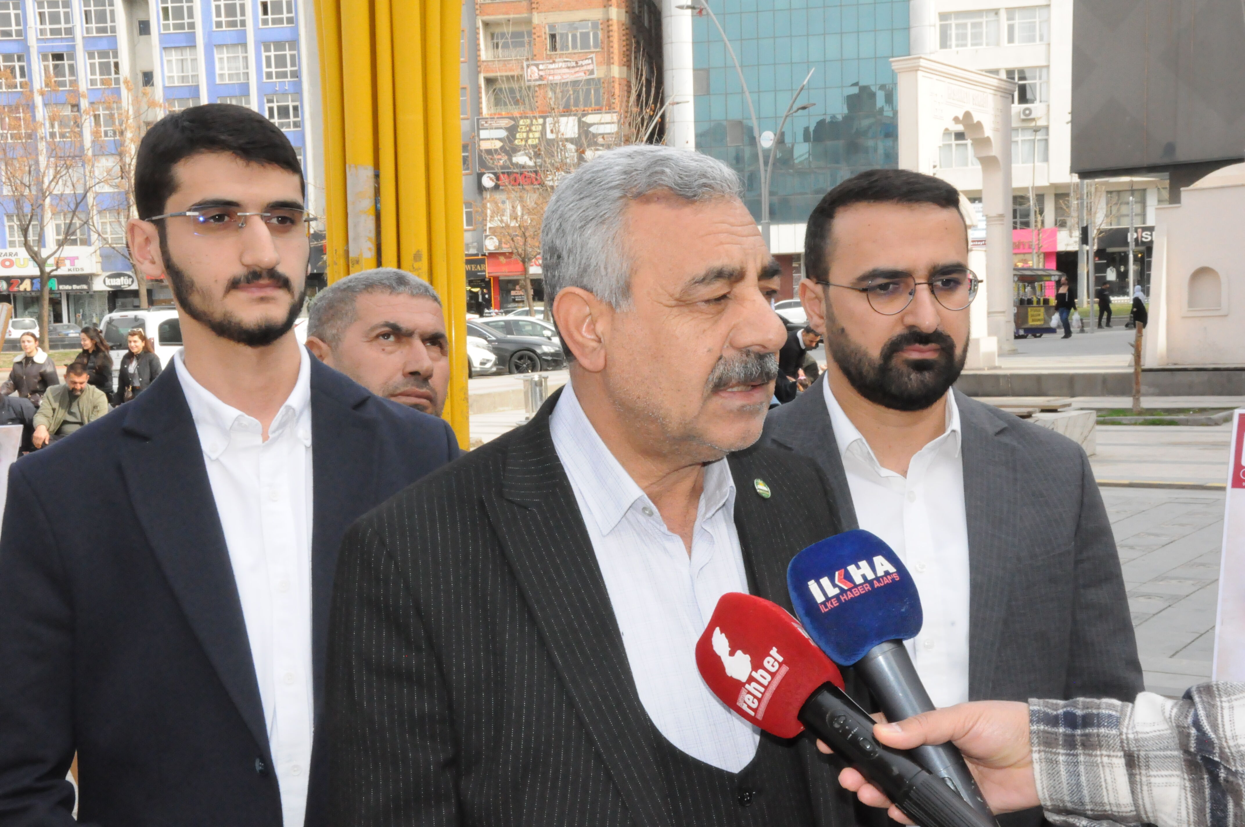 “Şehitlerimizin Hatıralarını Sürekli Canlı Tutmalıyız” (6)