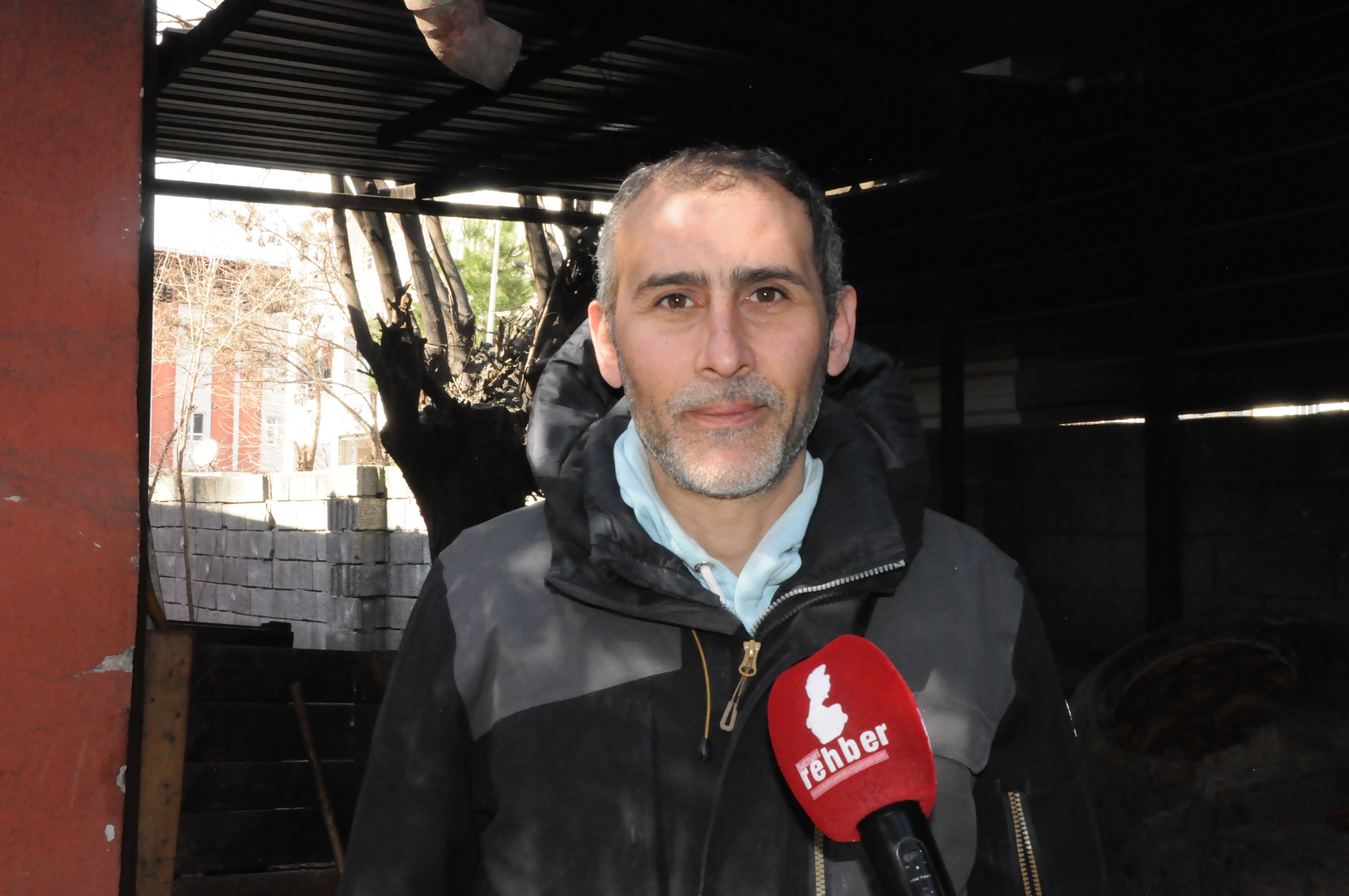 Tandır Ateşinin Önünde Oruç Mesaisi (7)