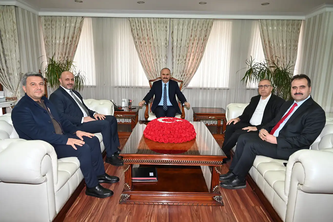 Yabancı Yatırımcılar Sera Kent Projesi İçin Batman’da