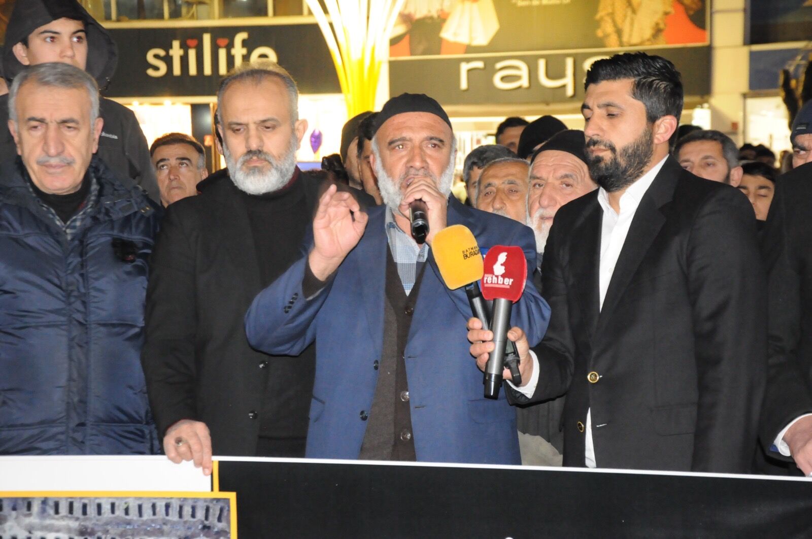 61A399Fe E344 4749 8C0C Bcd9B3Da0C99