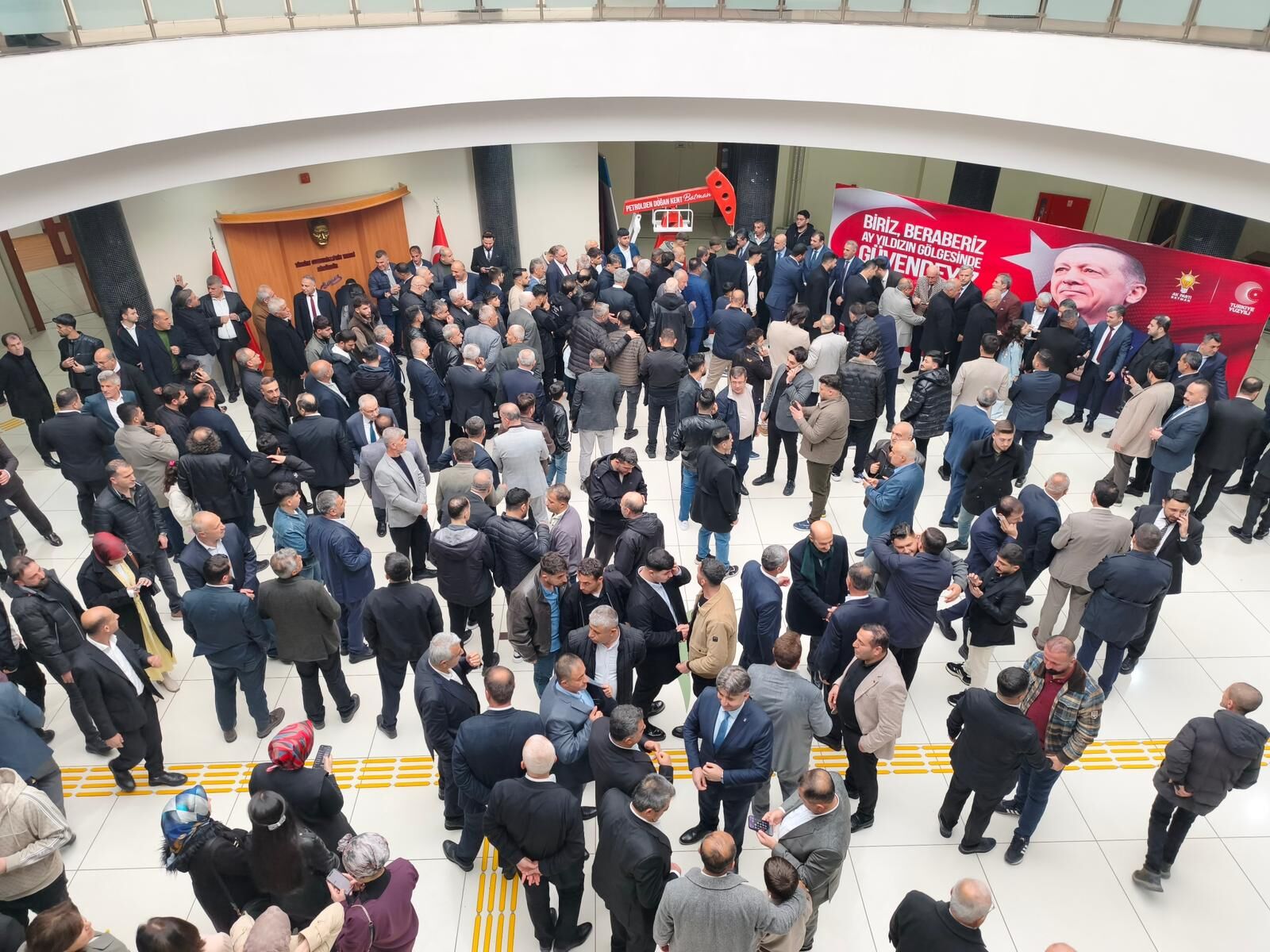 Ak Parti Batman İl Başkanlığı Kültür Merkezi’nde Bayramlaştı (2)