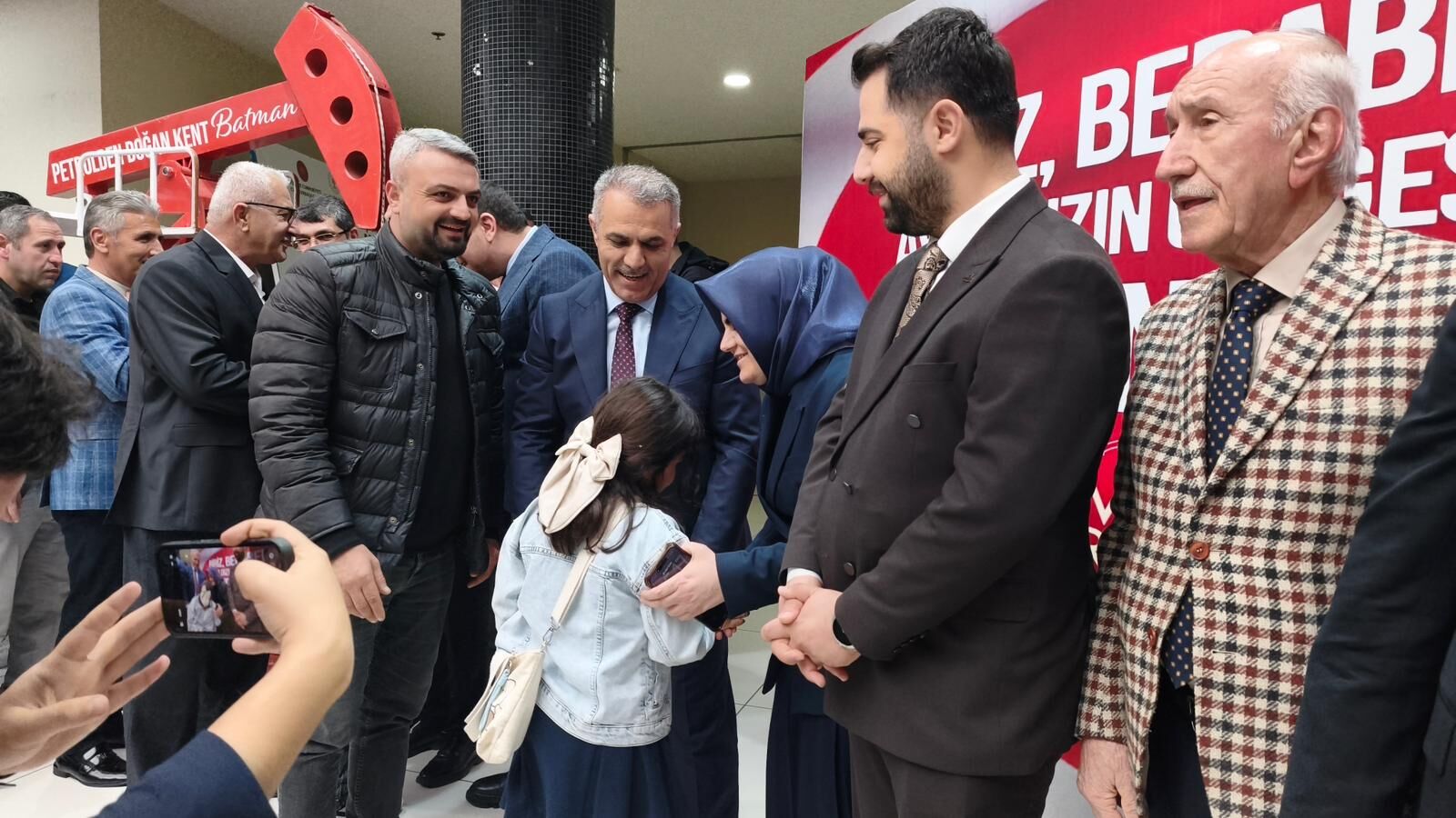 Ak Parti Batman İl Başkanlığı Kültür Merkezi’nde Bayramlaştı (3)