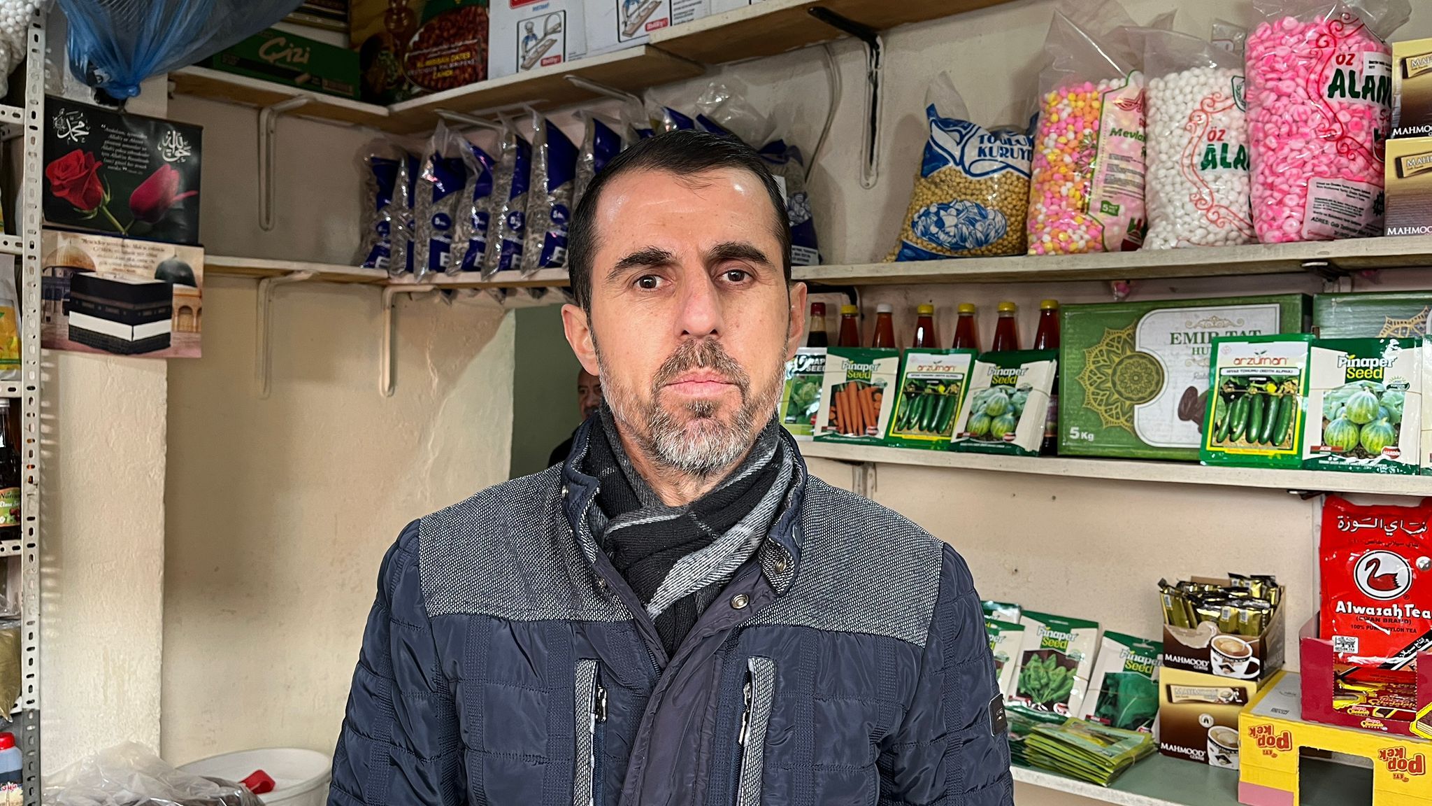 Alo Tevşo Pazarı’nda Bahar Mesaisi Kıska Soğan Tezgahları Süsledi (1)