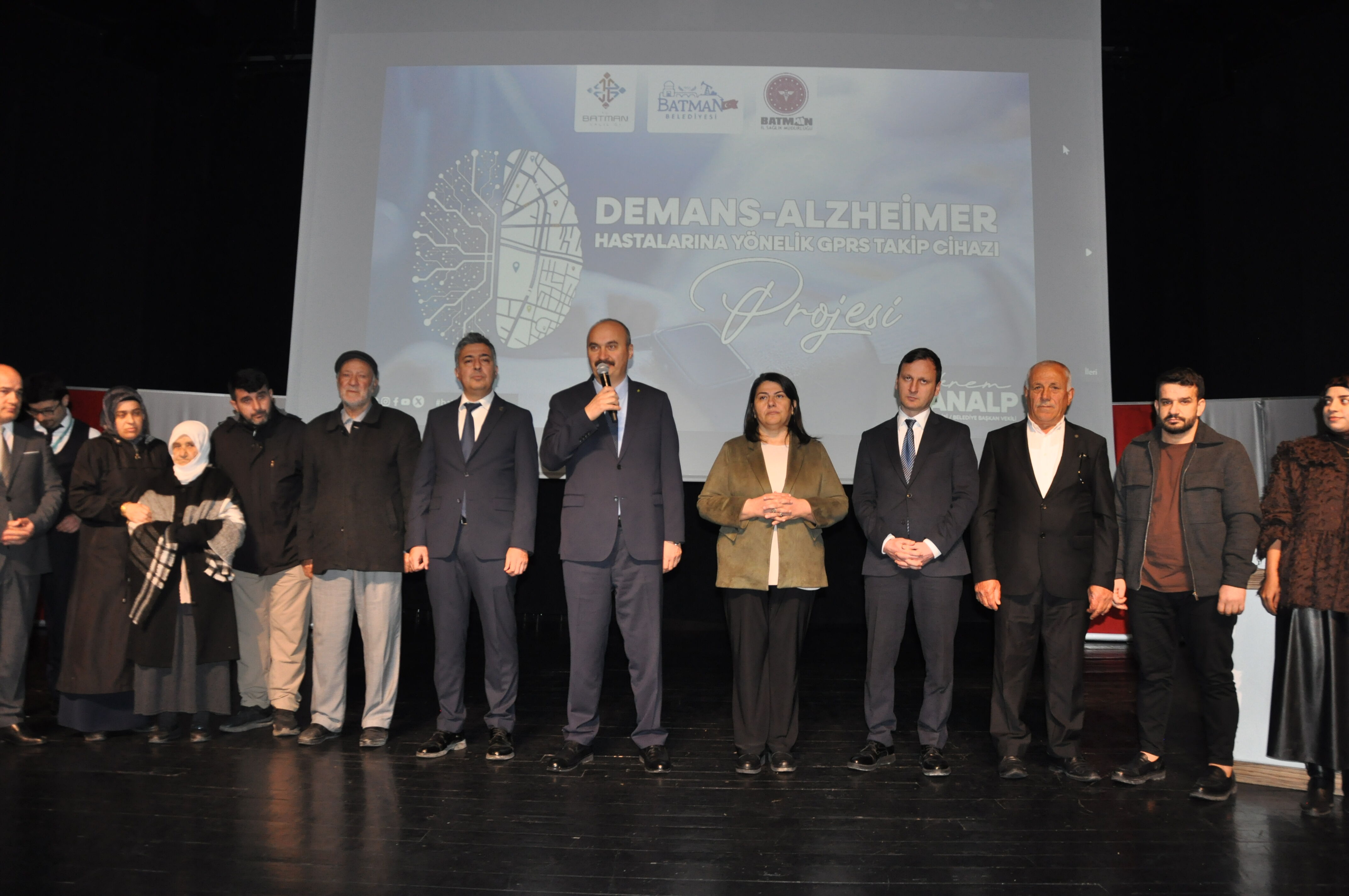 Batman’da Alzheimer Hastaları İçin Güvenli Adımlar 93 Aileye Gps Cihazı (6)