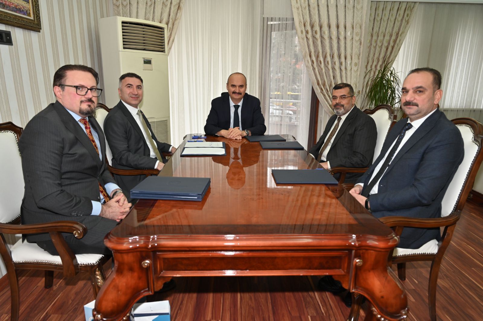 Batman’da Eğitim Ve Din Hizmetleri İçin Üç Dev Protokol İmzalandı (3)