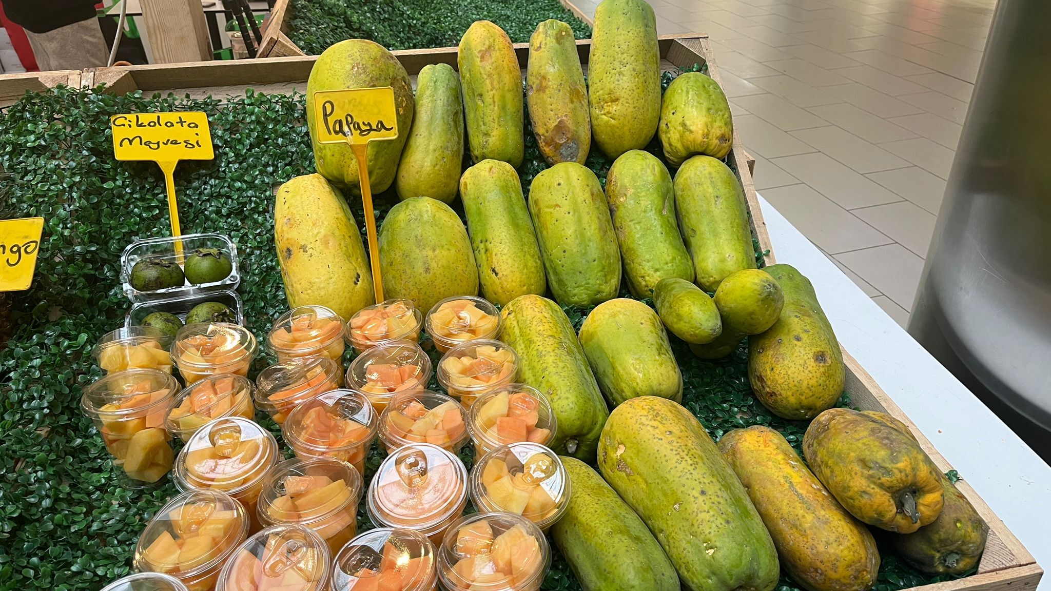 Batman’da Tropikal Meyve Dönemi Tansiyon Ve Sindirim Şifası Tezgahlarda (6)