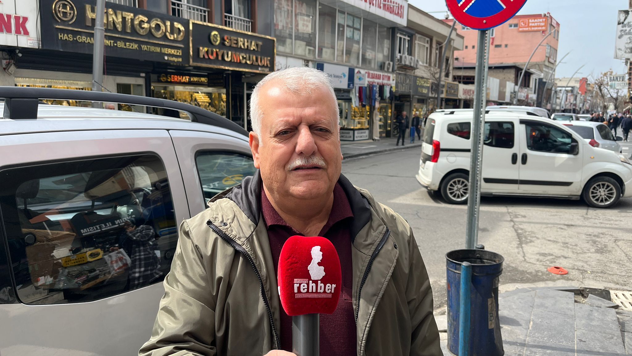 Batman’da Yetersiz Otopark Sorunu Esnafı Da Müşteriyi De Mağdur Ediyor (1)