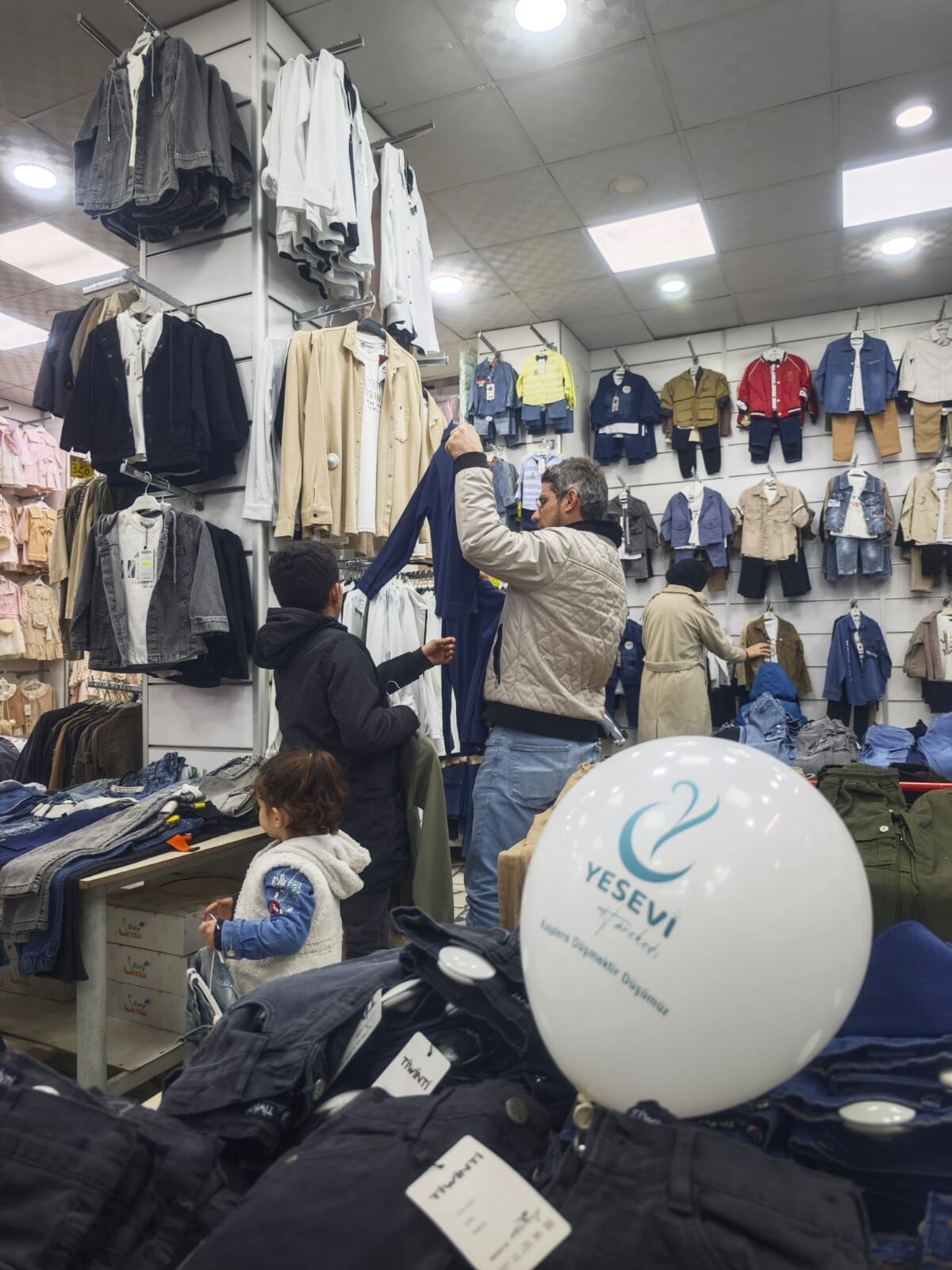 Batmanlı 150 Yetim Ve Öksüz Sevindirildi (3)