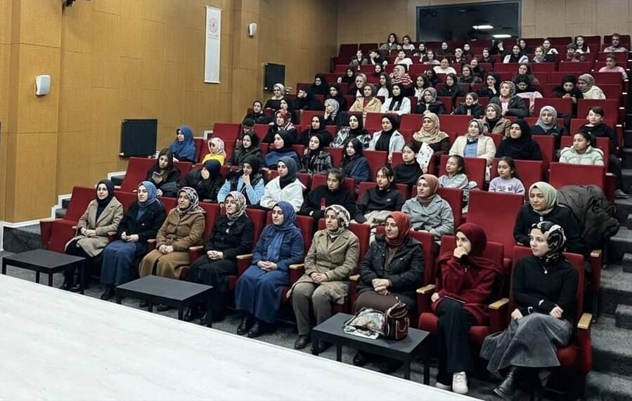 Beşiri’de Gönülleri Isıtan Buluşma “Ramazan Esintileri” (1)