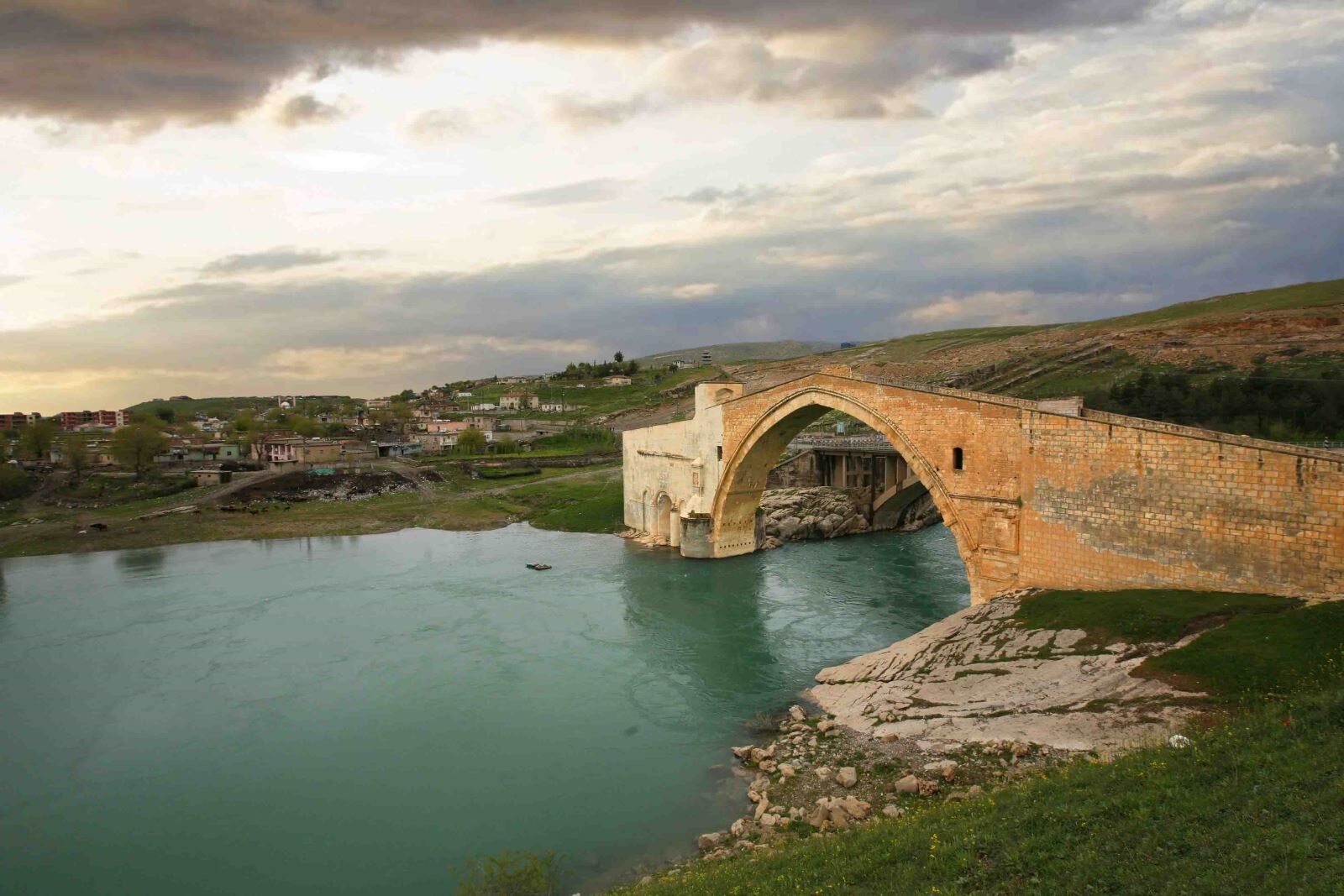 Malabadi Köprüsü Sason Kozluk