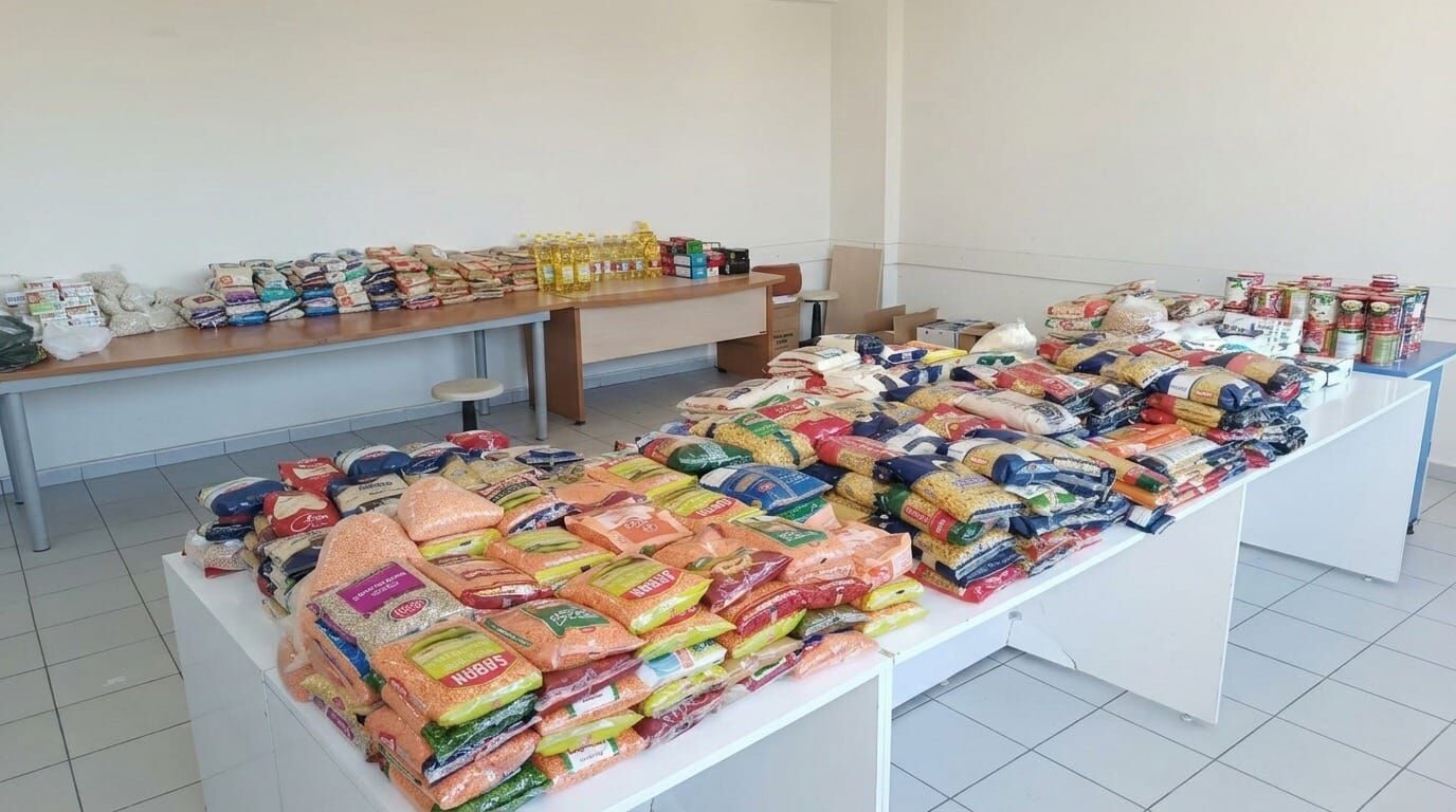 Minik Öğrencilerden 120 Aileye Ramazan Desteği (3)