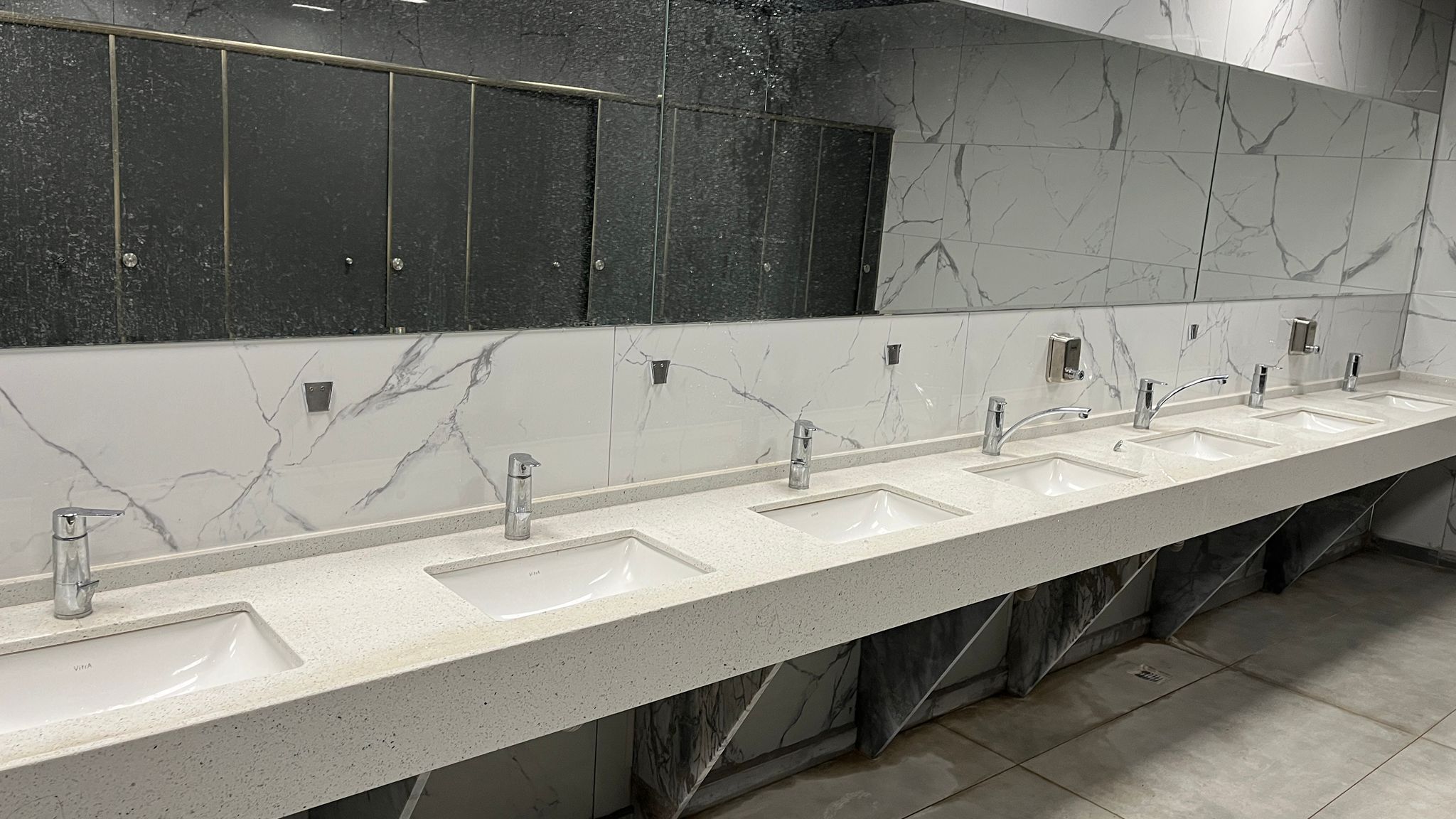 Necat Nasıroğlu Külliyesi’nde Hırsızlık 15 Musluk Başlığı Söküldü (1)