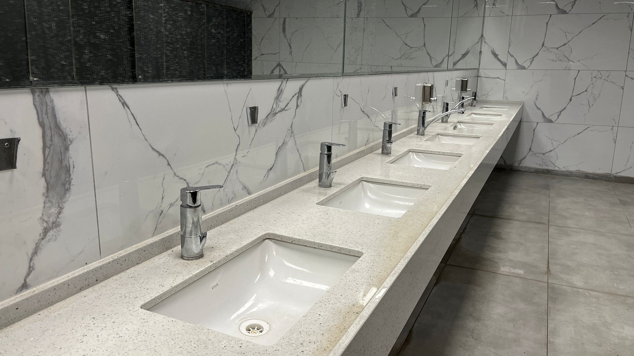 Necat Nasıroğlu Külliyesi’nde Hırsızlık 15 Musluk Başlığı Söküldü (4)