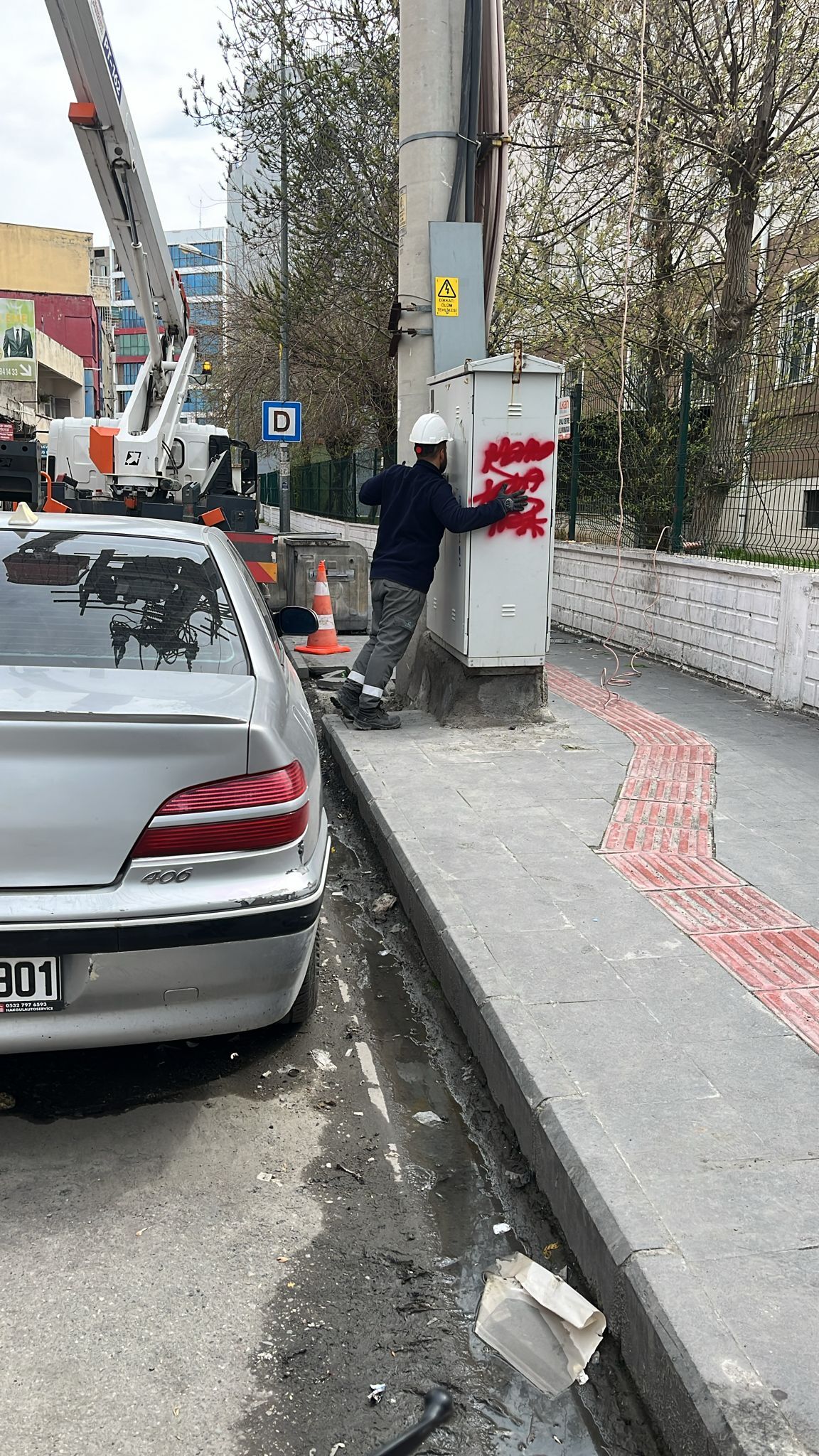 Raman Mahallesi’nde Elektrik Şebekesinde Bakım Ve Onarım Çalışması (3)