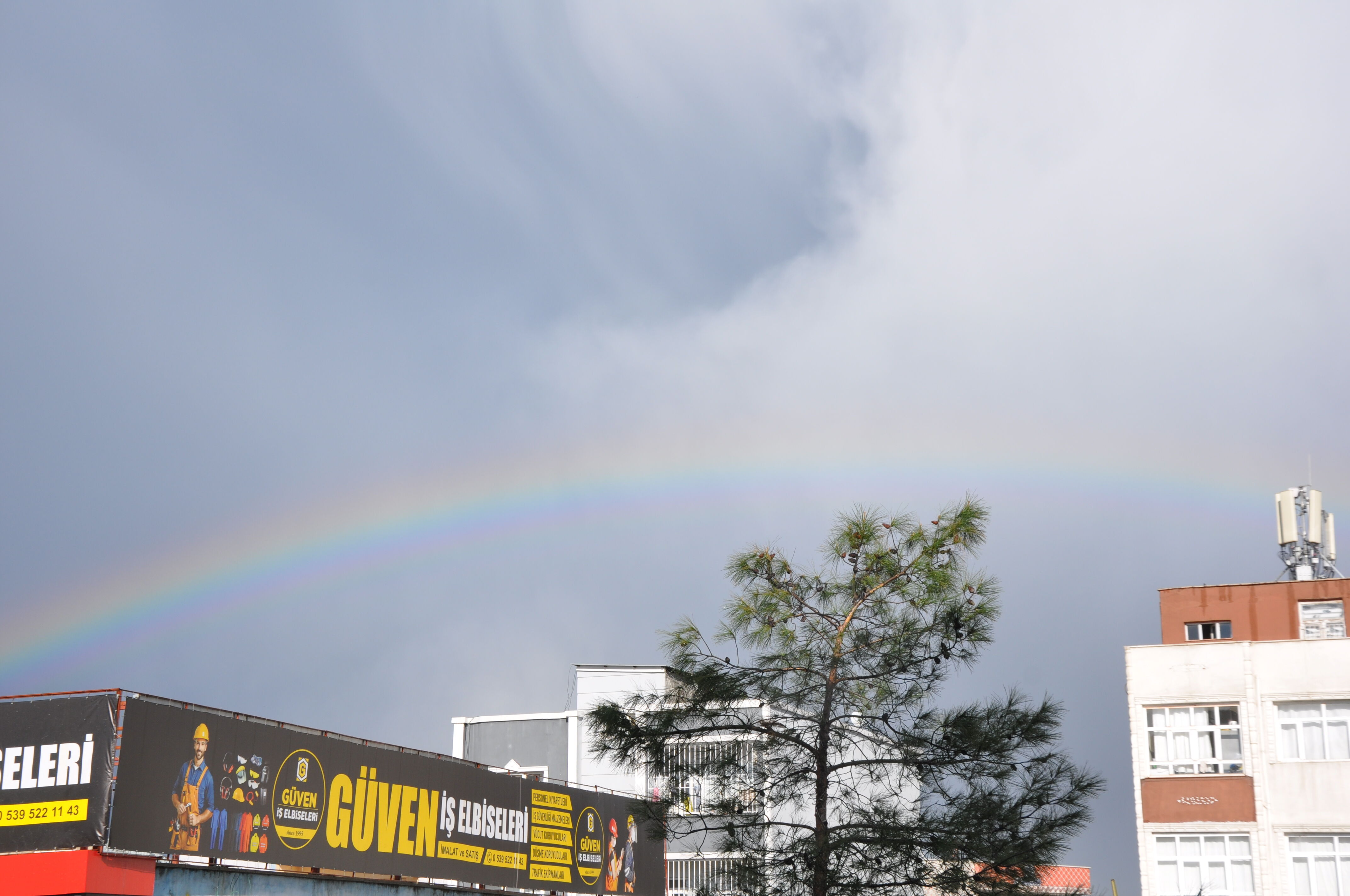 Batman Semalarında Renklerin Buluşması Gökkuşağı Şehri Süsledi (3)