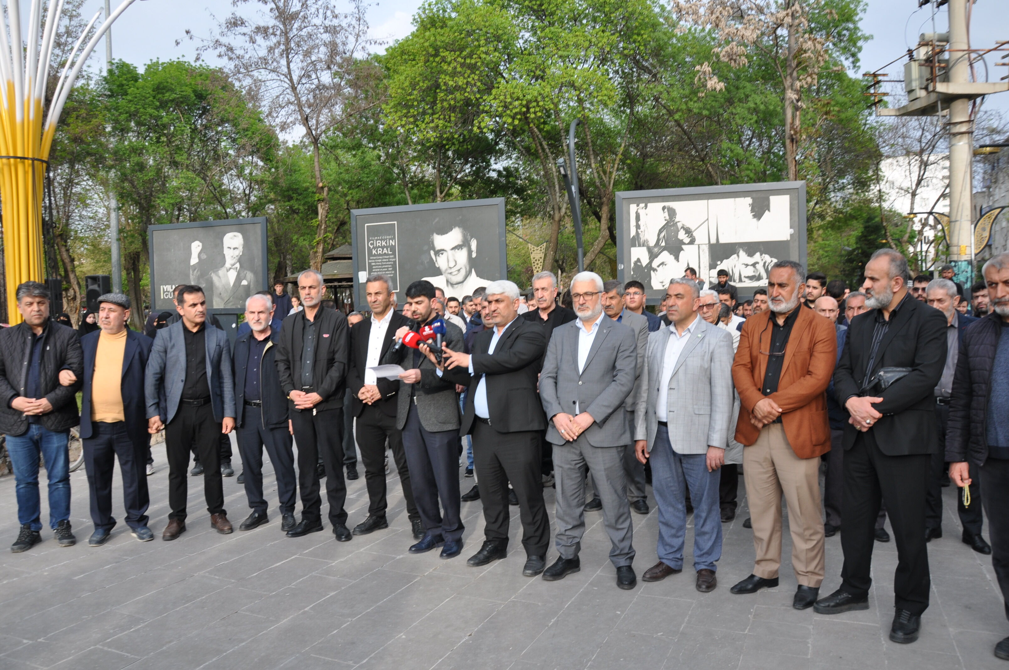 Batman Stk’larından Külliye Uyarısı Manevi Ruhun İncitilmesine İzin Vermeyeceğiz (6)