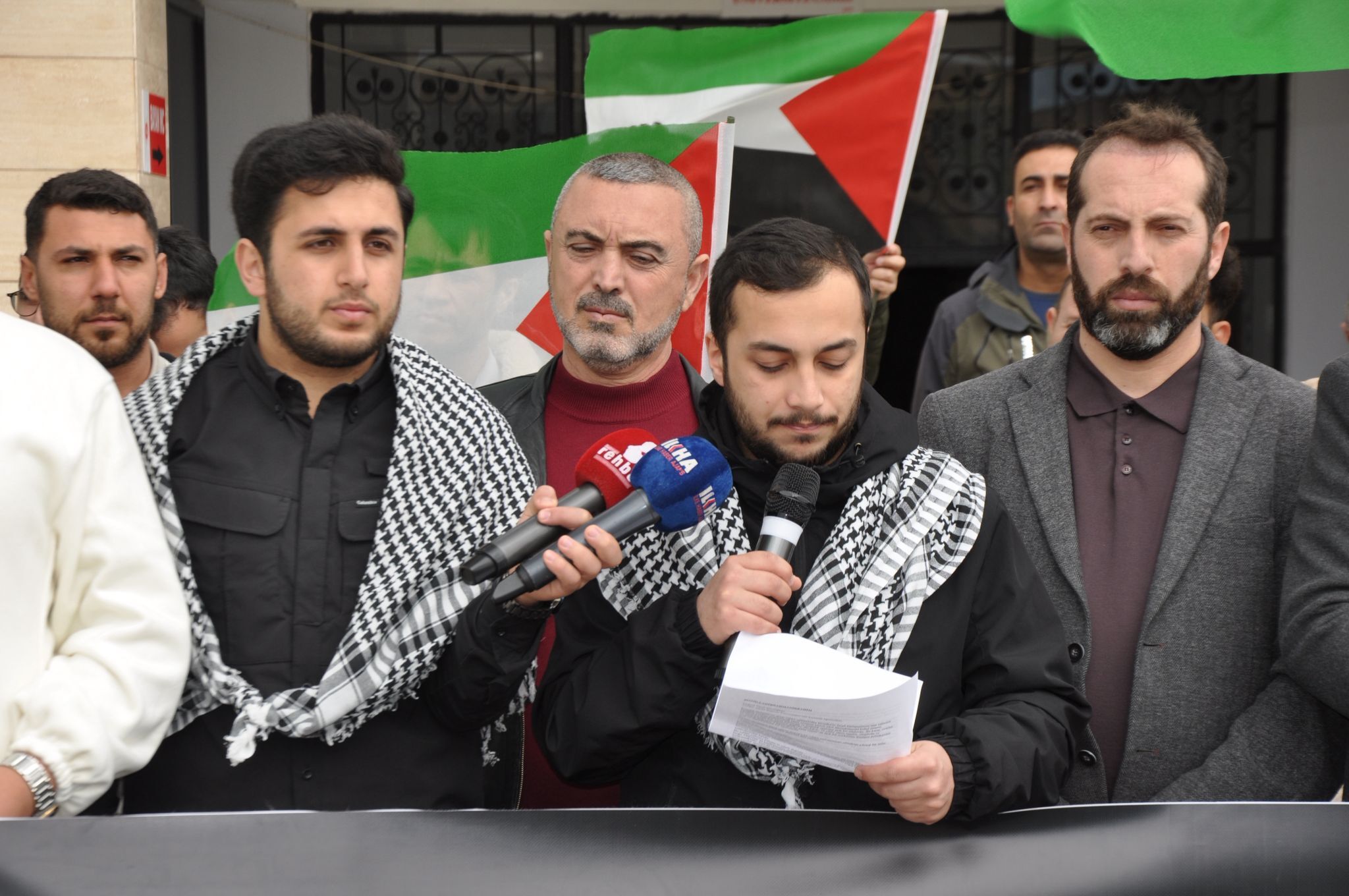 Batman Üniversitesi Öğrencilerinden Ortak Ses Zindanlar Yıkılacak, Aksa Özgürleşecek! (4)