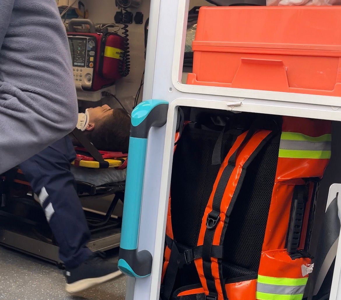 Batman’da Belediye Otobüsünün Çarptığı Genç Yaralandı (1)