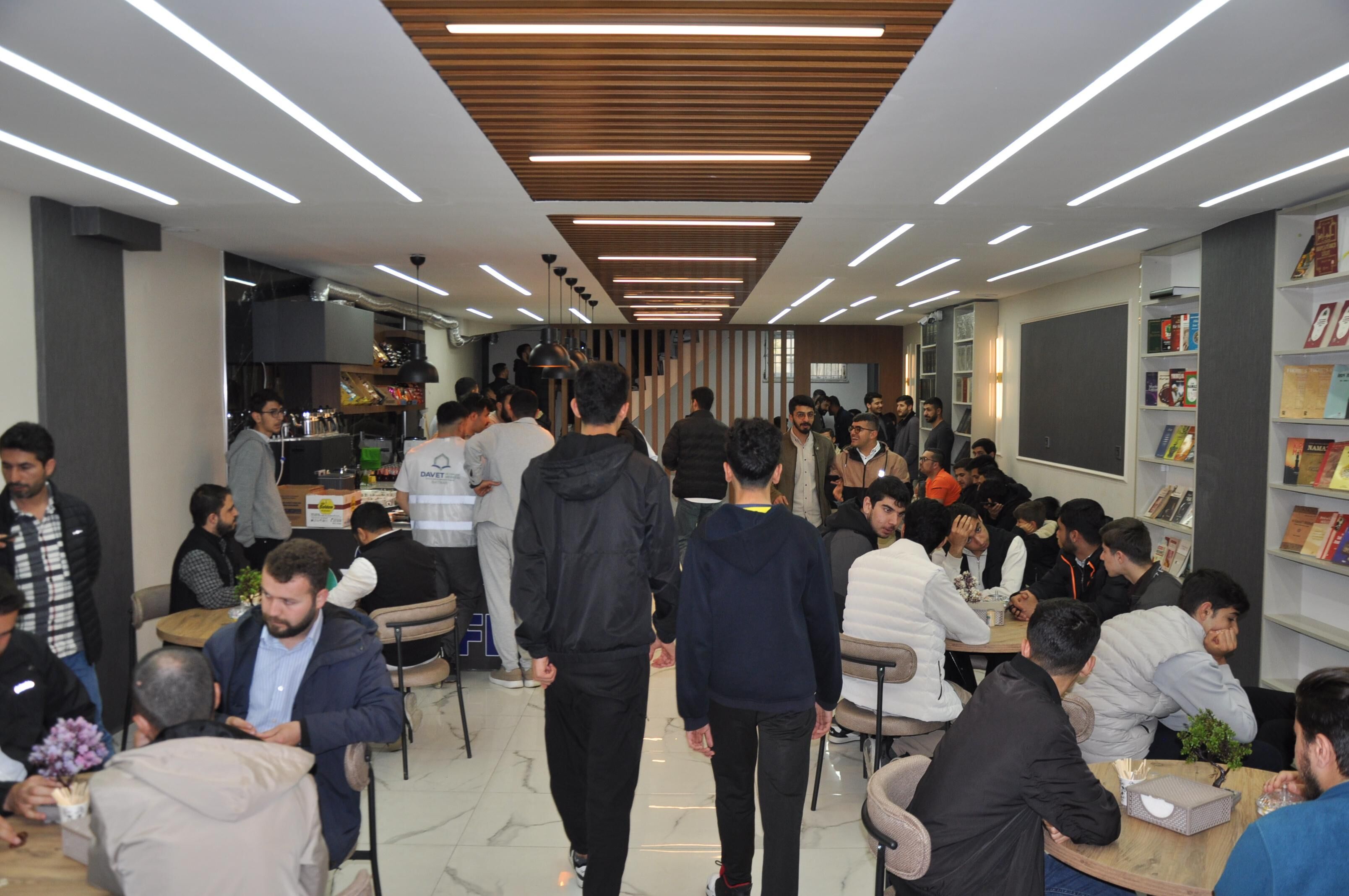 Batman’da Gençlere Yeni İlim Yuvası Davet Ve Gençlik Merkezi Kapılarını Açtı (1)