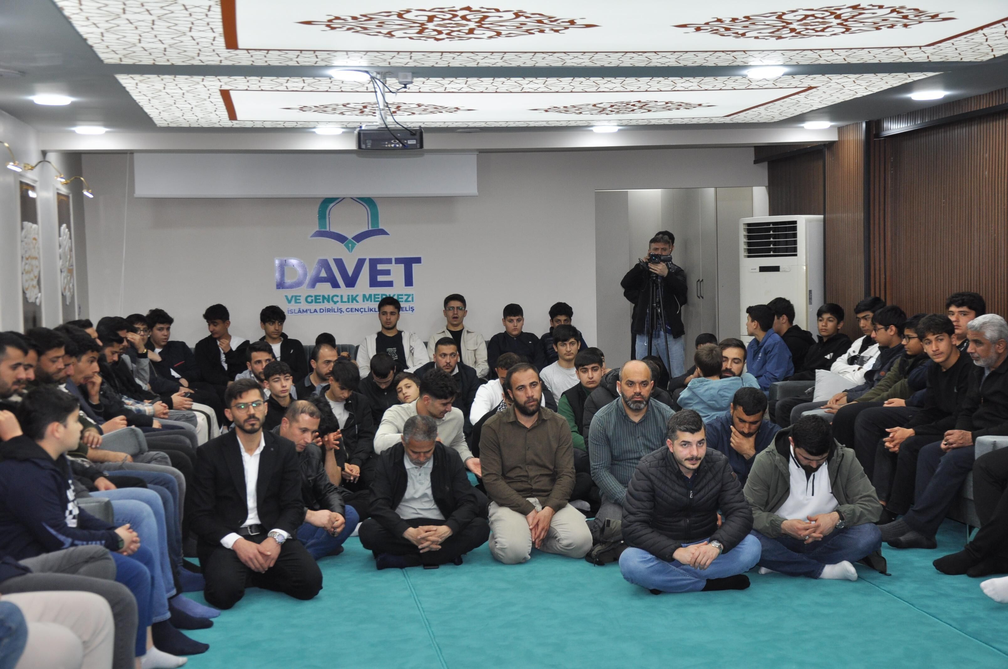 Batman’da Gençlere Yeni İlim Yuvası Davet Ve Gençlik Merkezi Kapılarını Açtı (2)