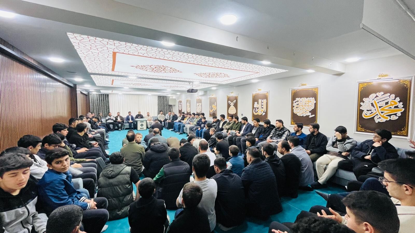 Batman’da Gençlere Yeni İlim Yuvası Davet Ve Gençlik Merkezi Kapılarını Açtı (4)